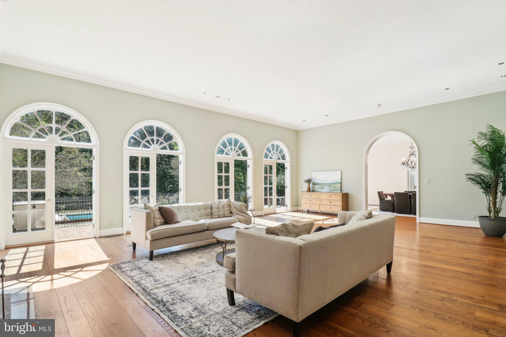 SPRINGFIELD FARMS - Residential