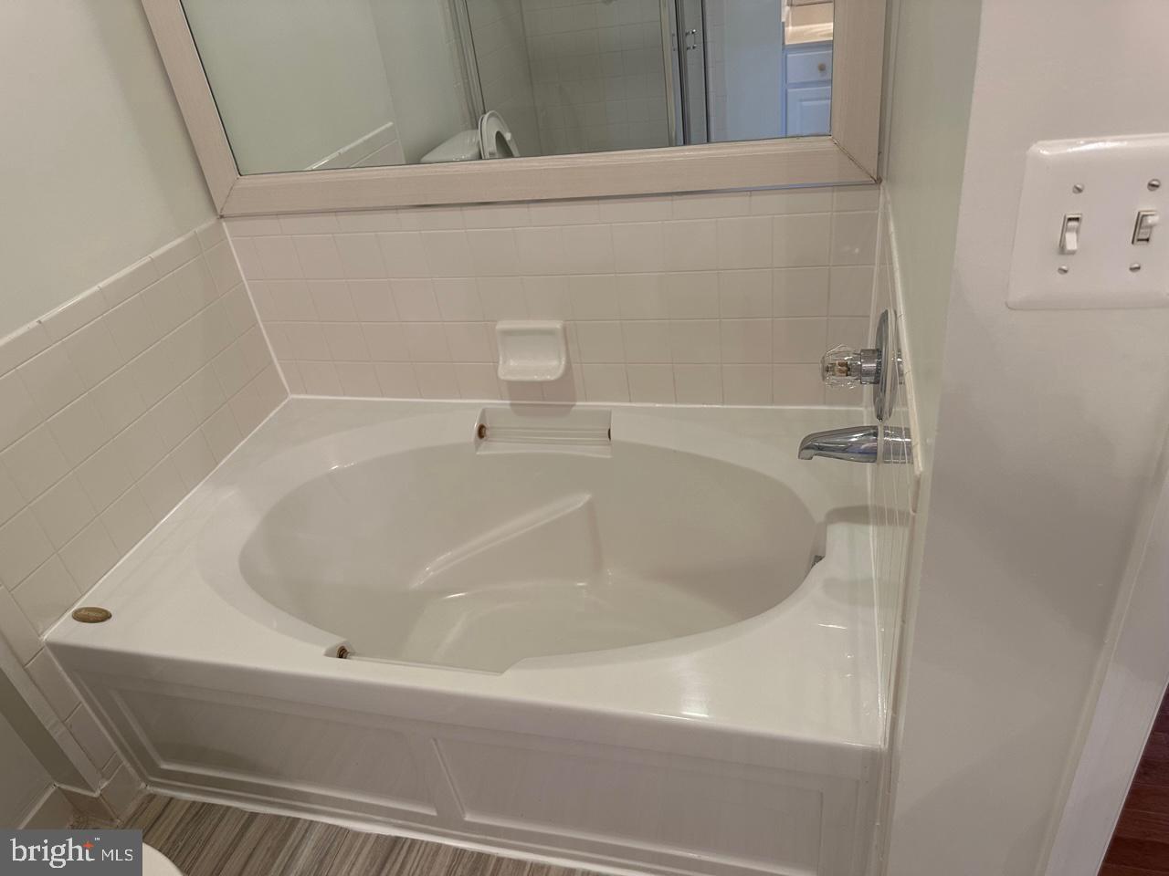 PINEY ORCHARD - Residential Lease