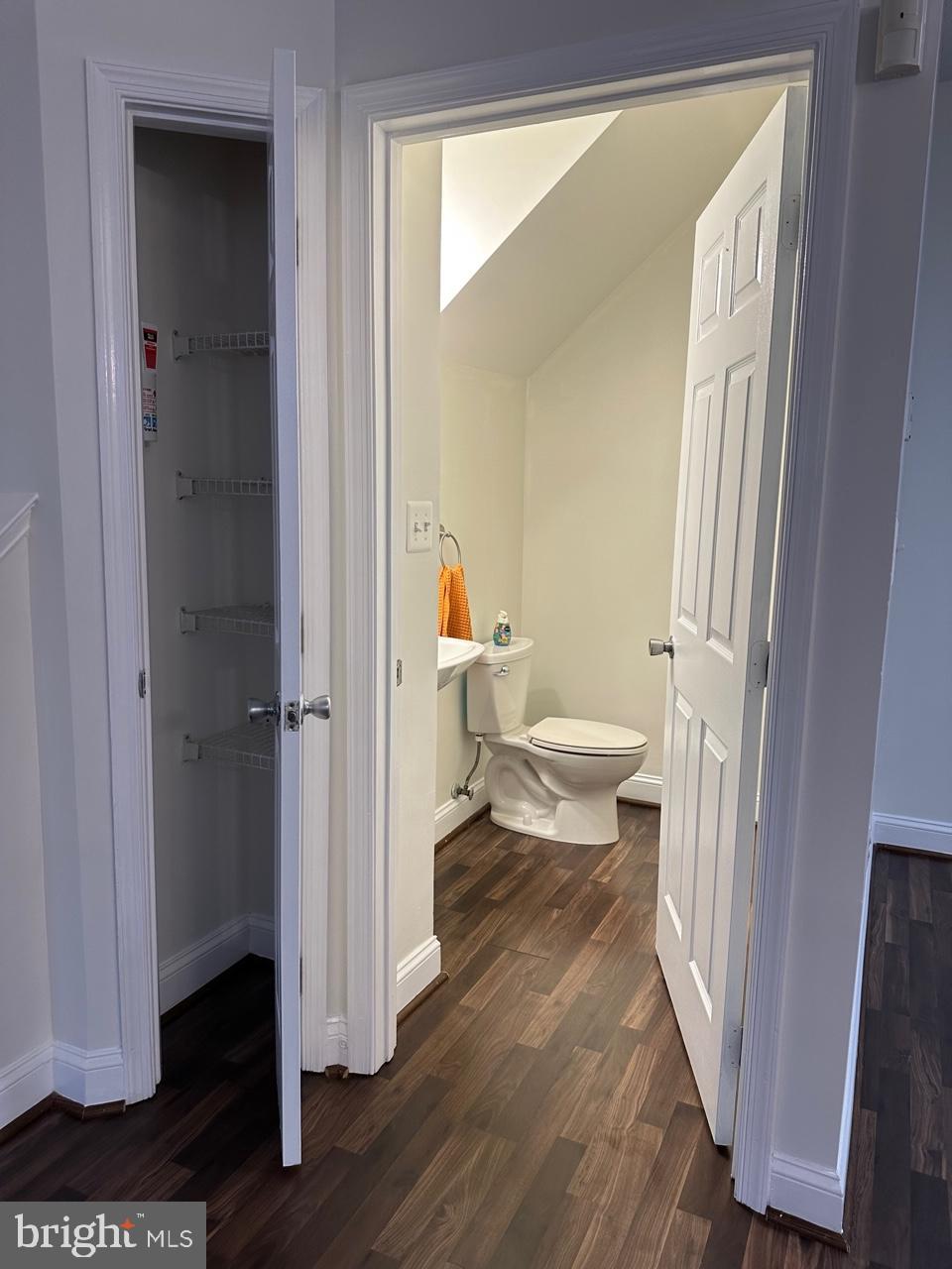 PINEY ORCHARD - Residential Lease