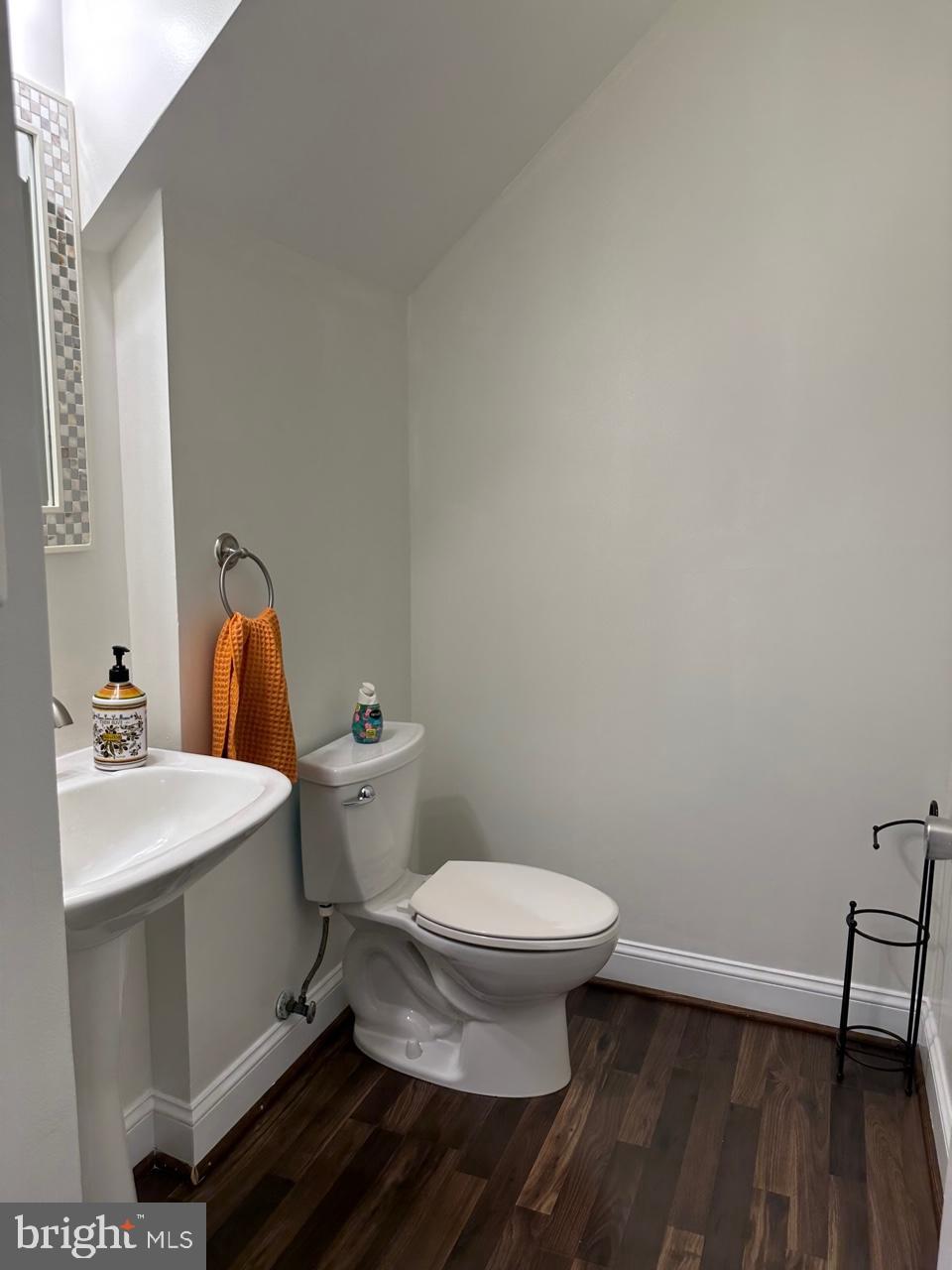 PINEY ORCHARD - Residential Lease