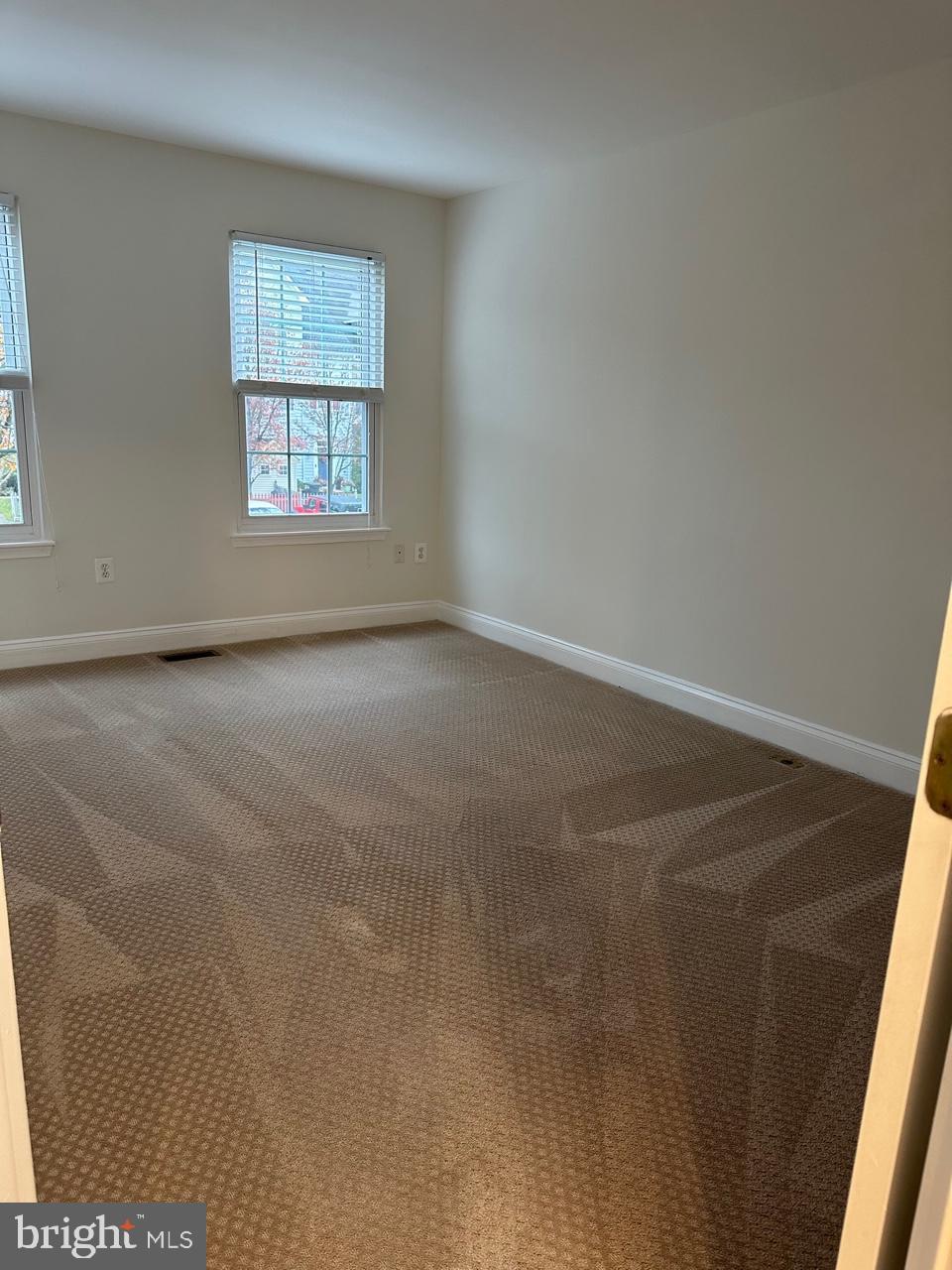 PINEY ORCHARD - Residential Lease