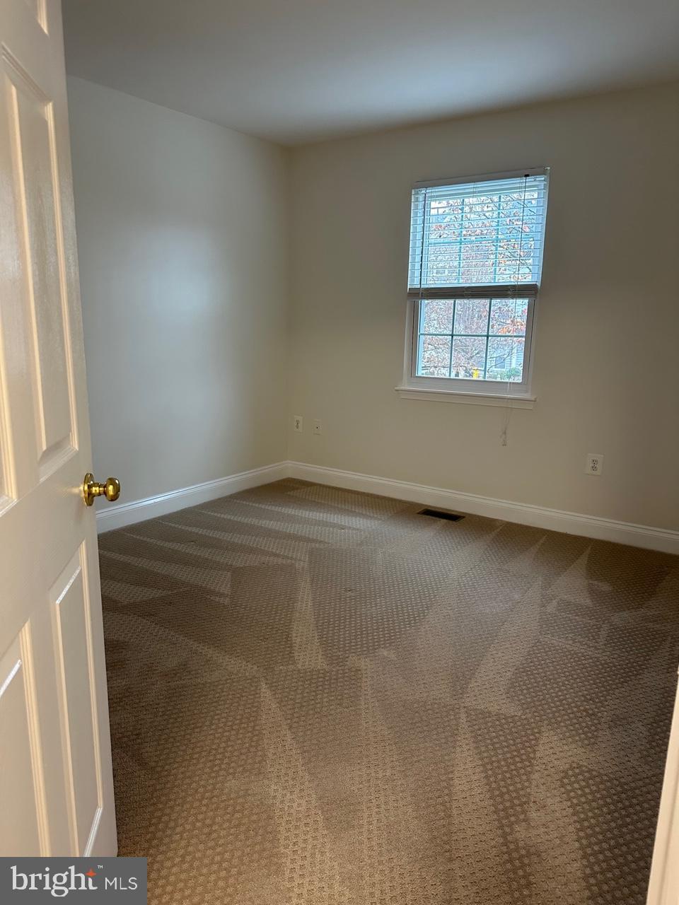 PINEY ORCHARD - Residential Lease