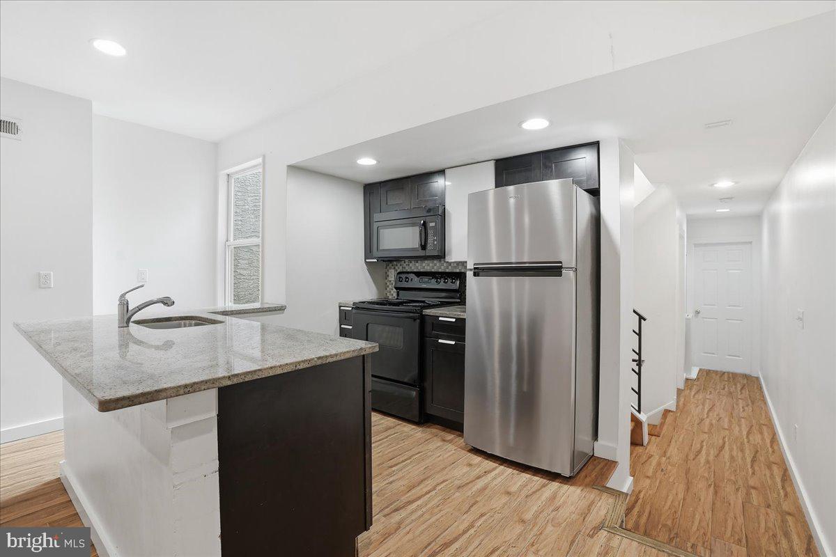 YORKTOWN - Residential Income