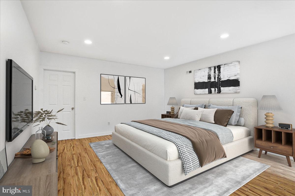 YORKTOWN - Residential Income