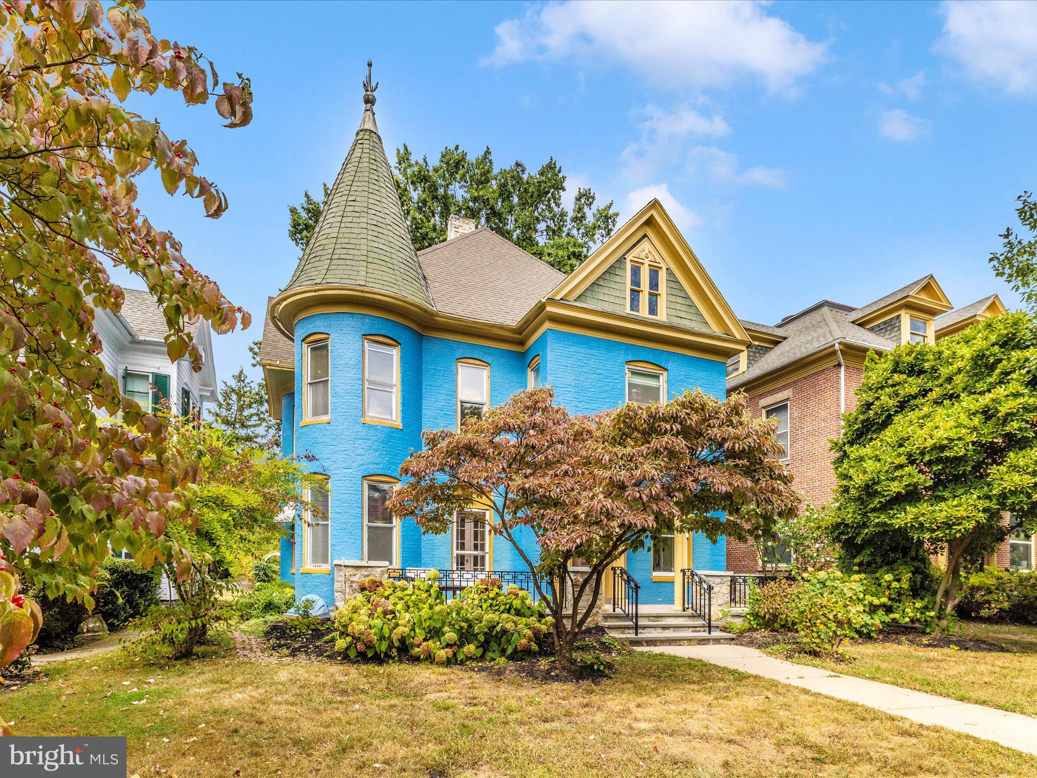 NORTH END - Residential Income