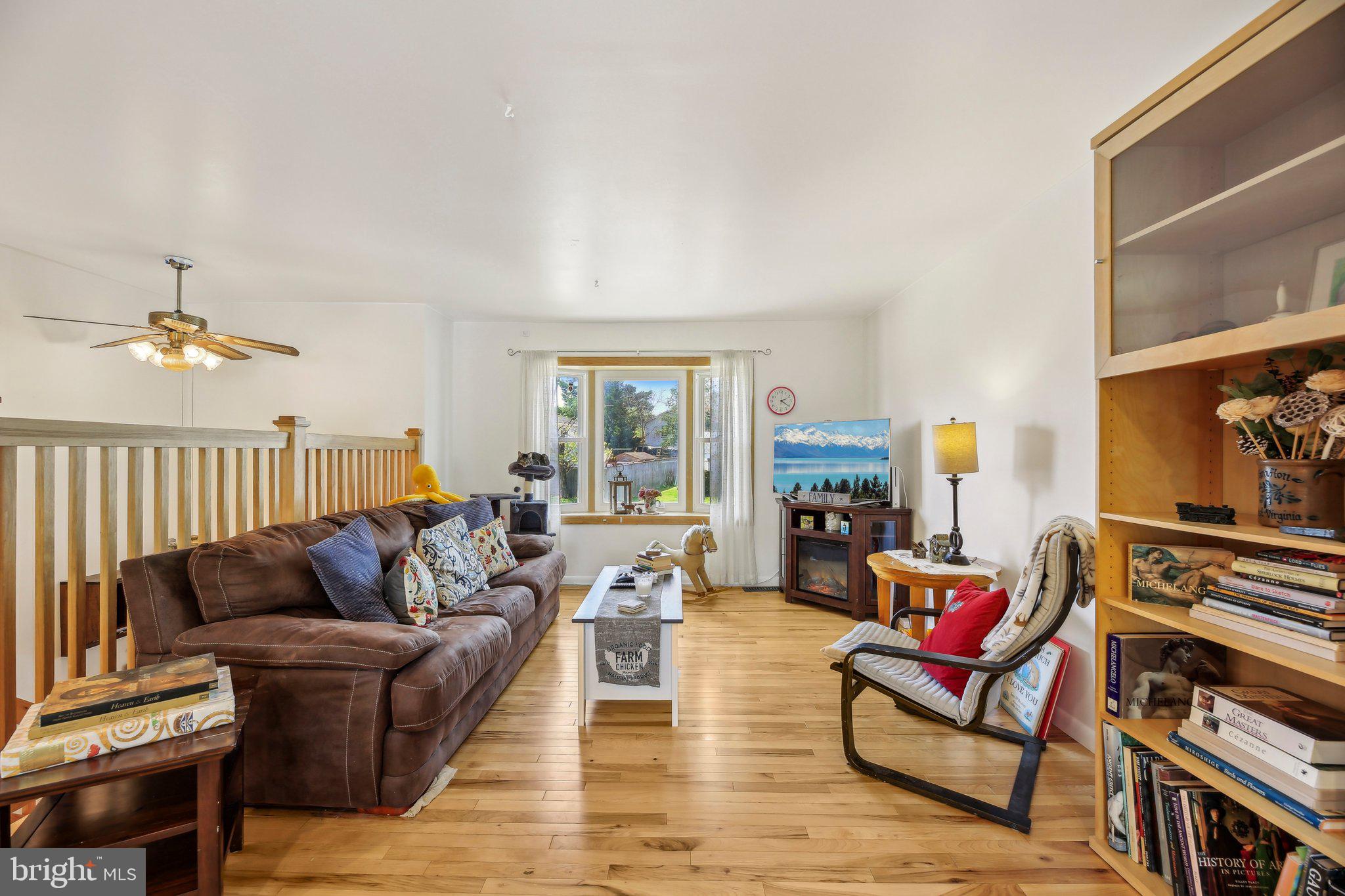 THE PROVINCES - Residential