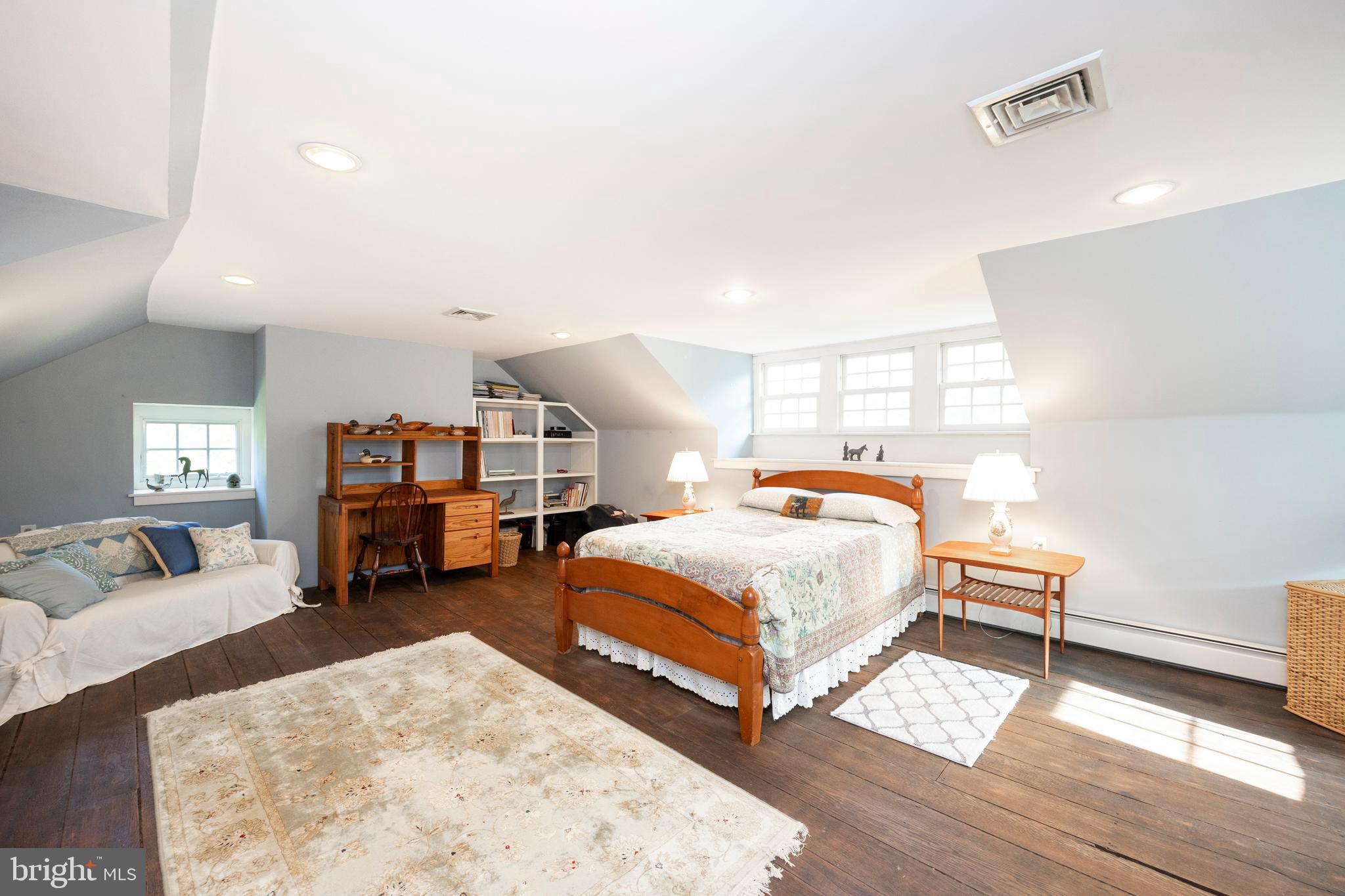 ROCK RUN - Residential