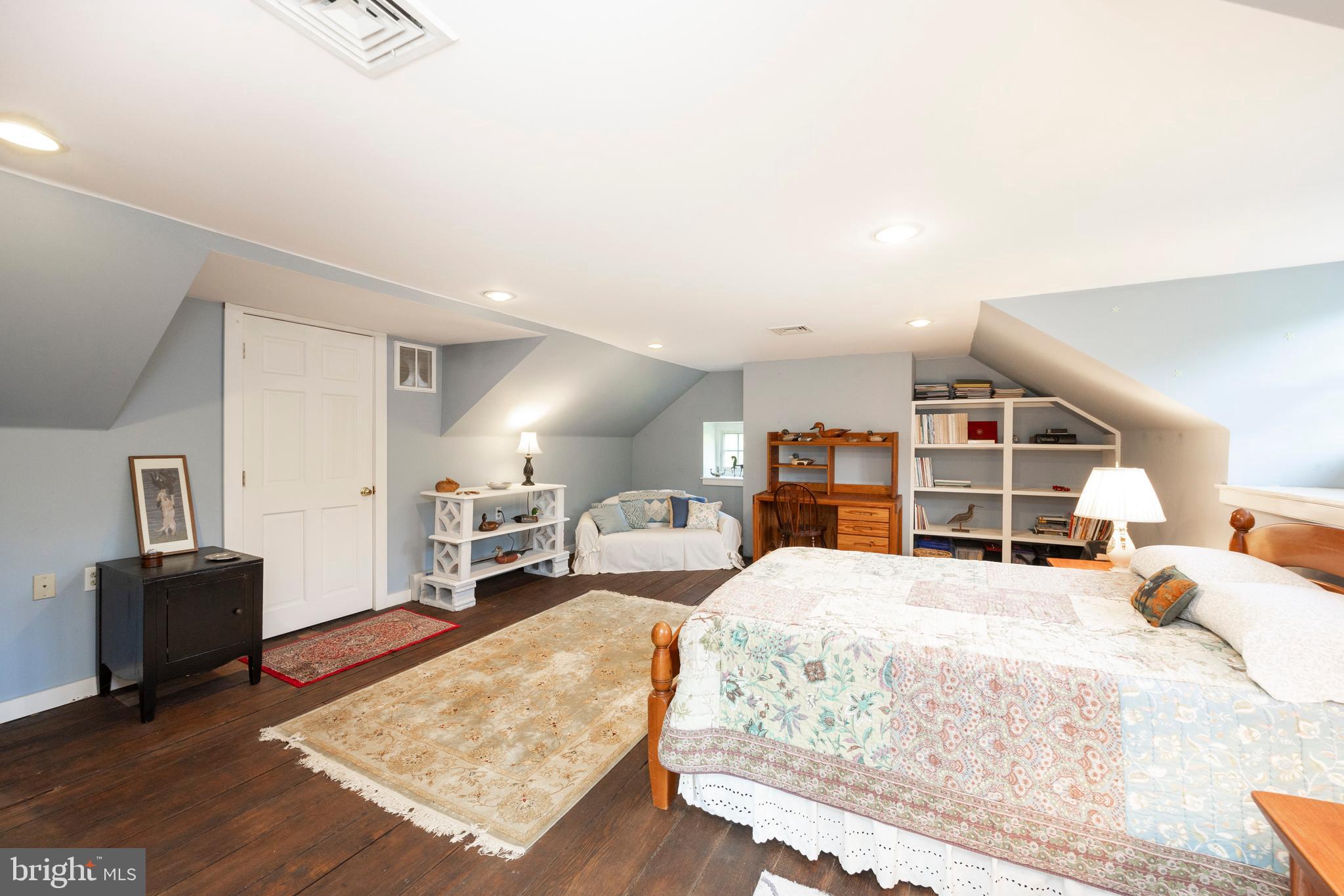 ROCK RUN - Residential