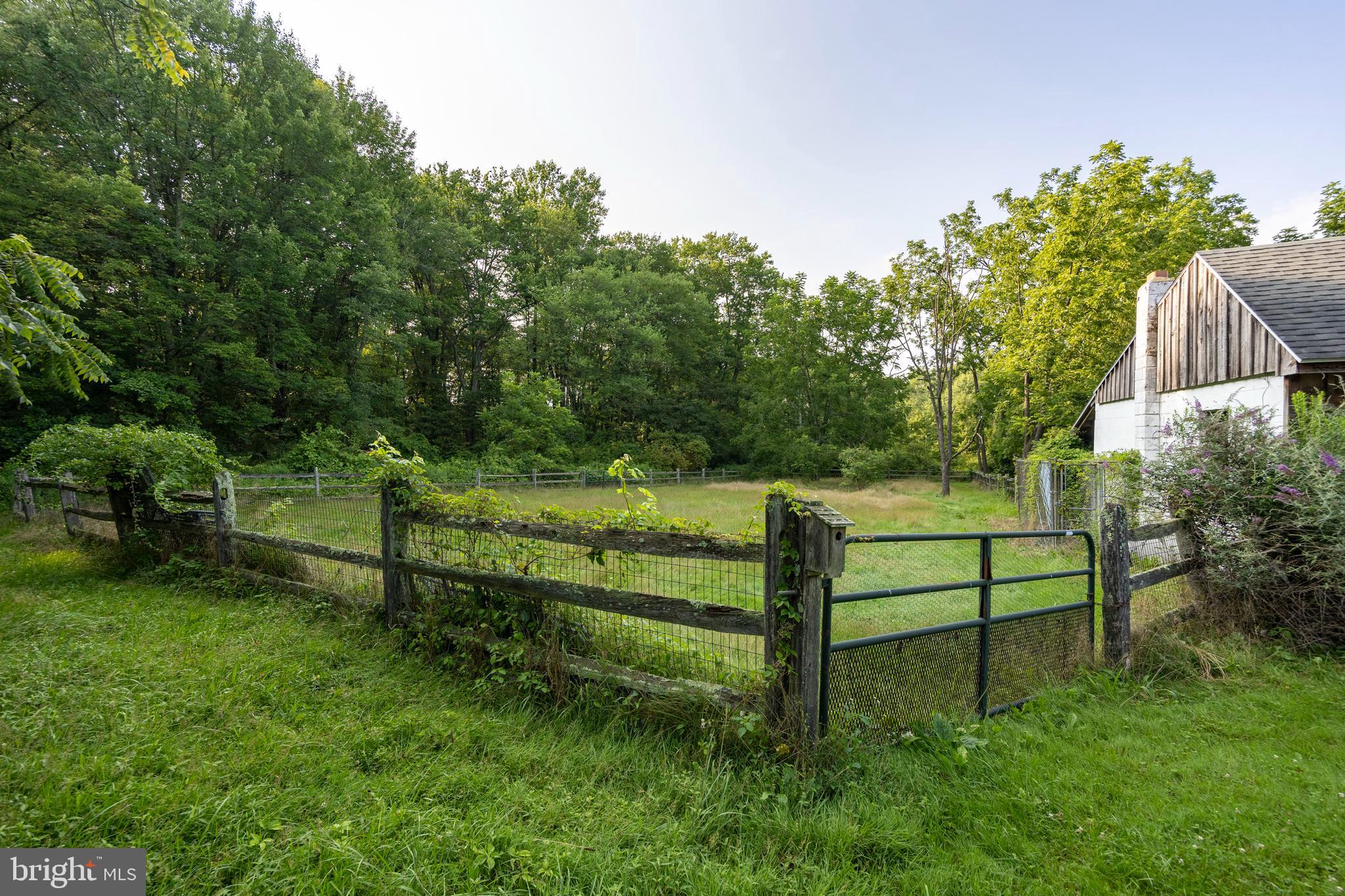 ROCK RUN - Residential