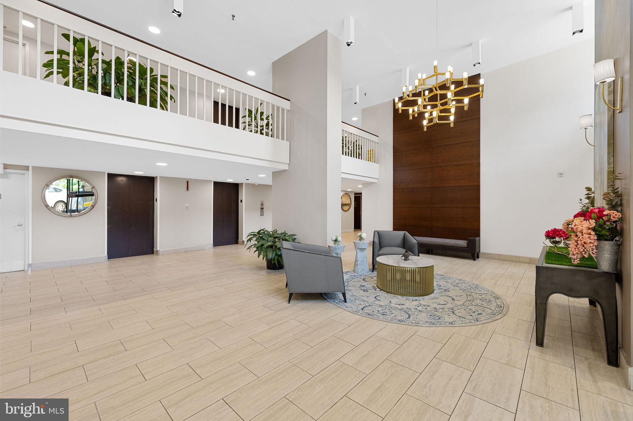 2311 PIMMIT DRIVE 618