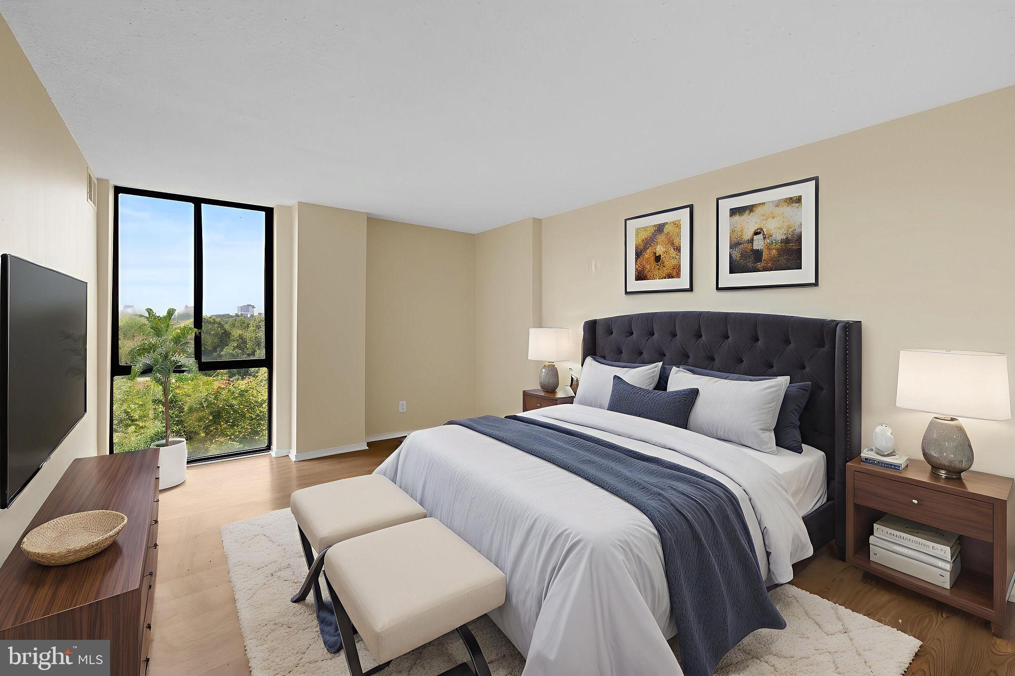 IDYLWOOD TOWERS CONDO - Residential