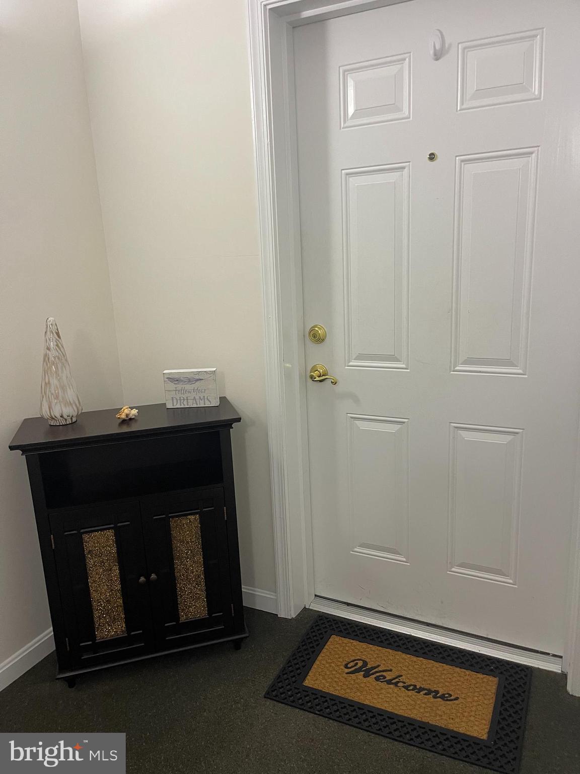 RESIDENCES AT WILDEWOOD - Residential Lease