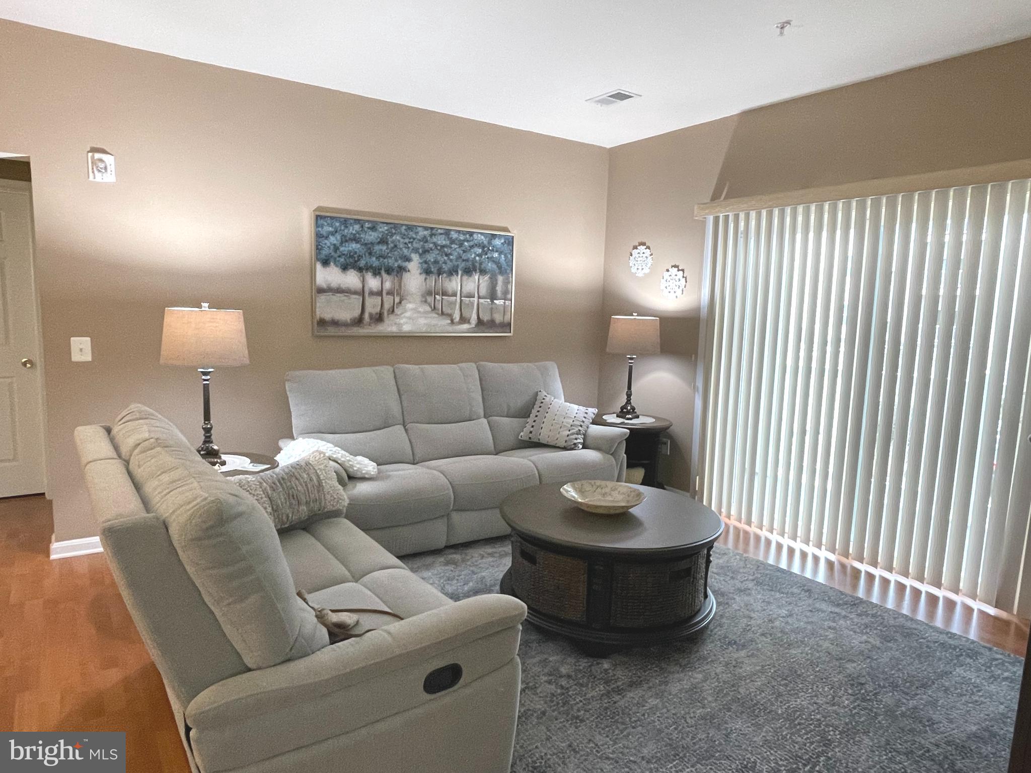 RESIDENCES AT WILDEWOOD - Residential Lease