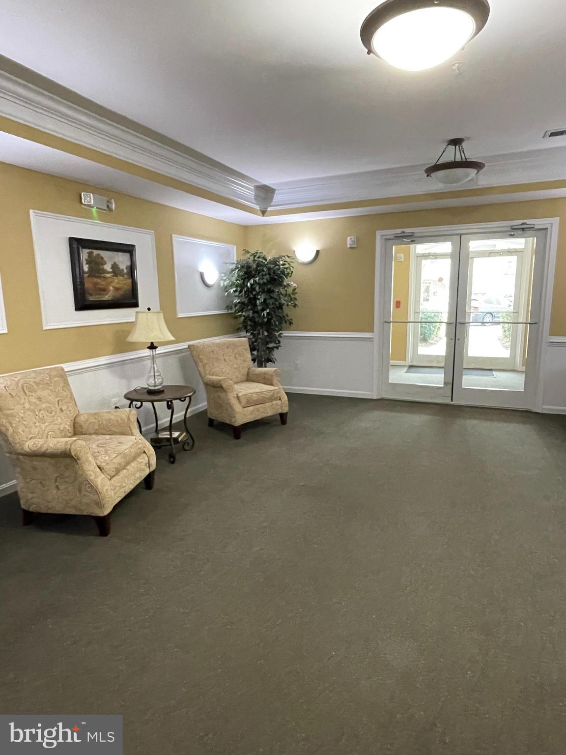 RESIDENCES AT WILDEWOOD - Residential Lease