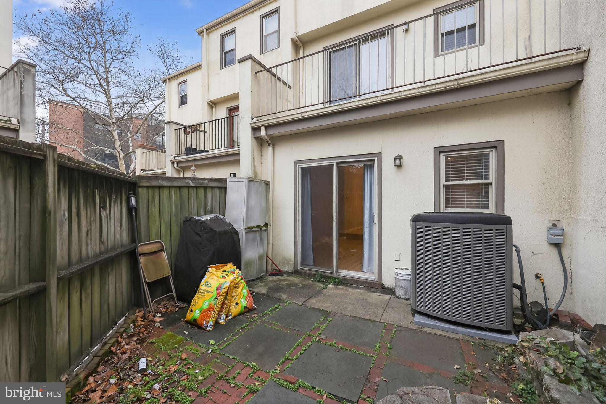 GRADUATE HOSPITAL - Residential