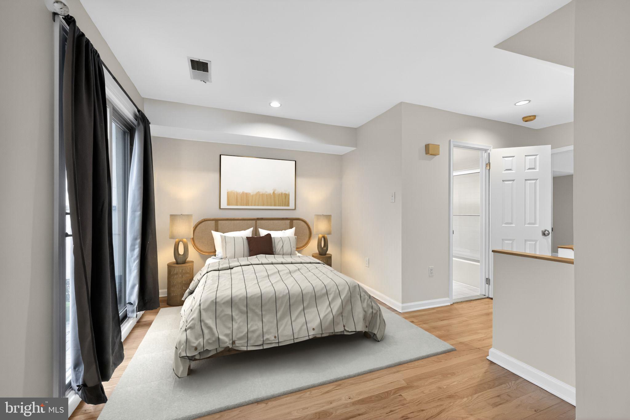 GRADUATE HOSPITAL - Residential