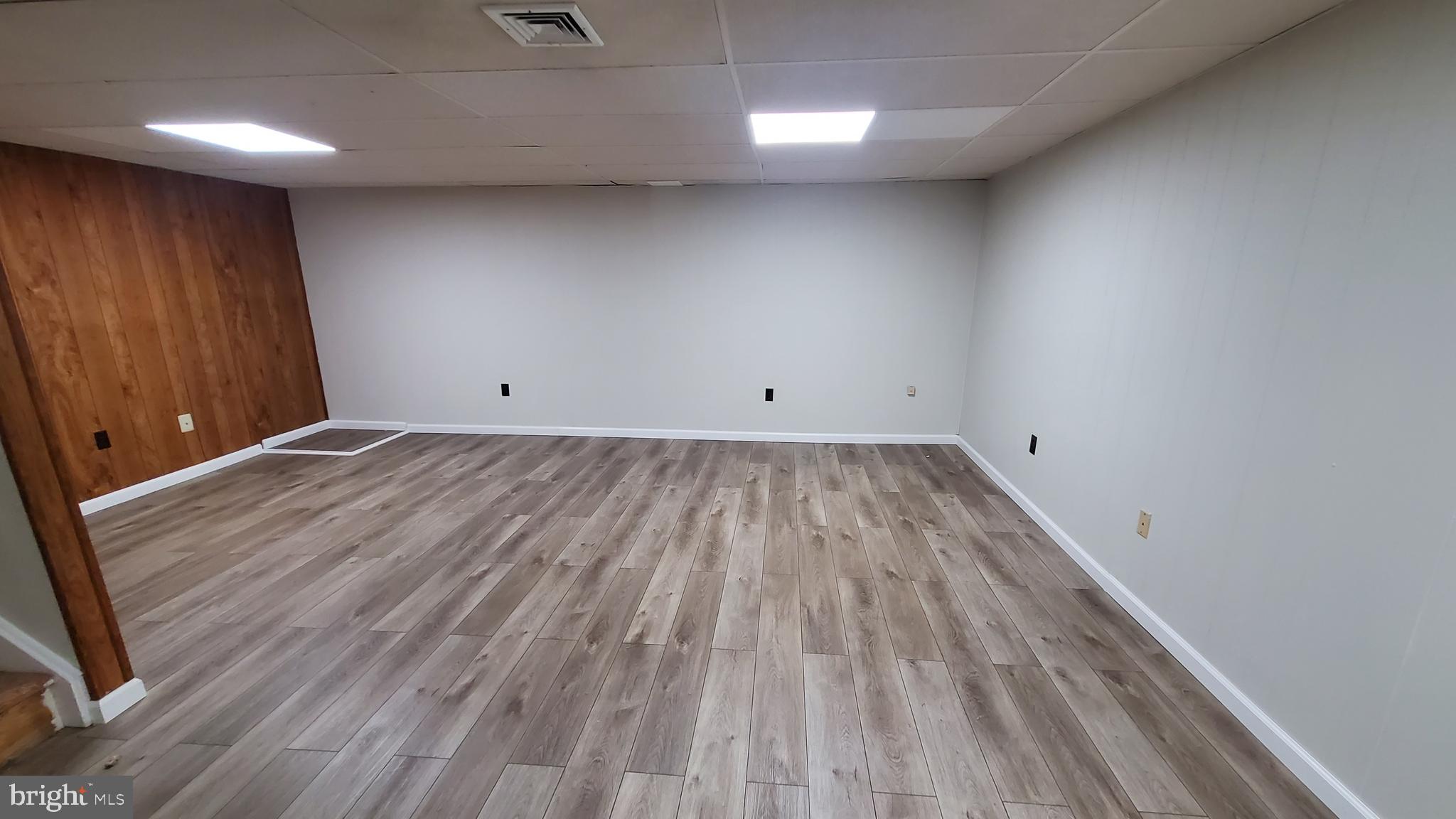 TAPESTRY - Residential Lease