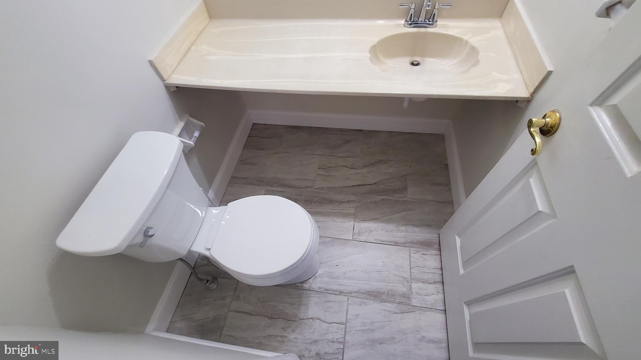 TAPESTRY - Residential Lease