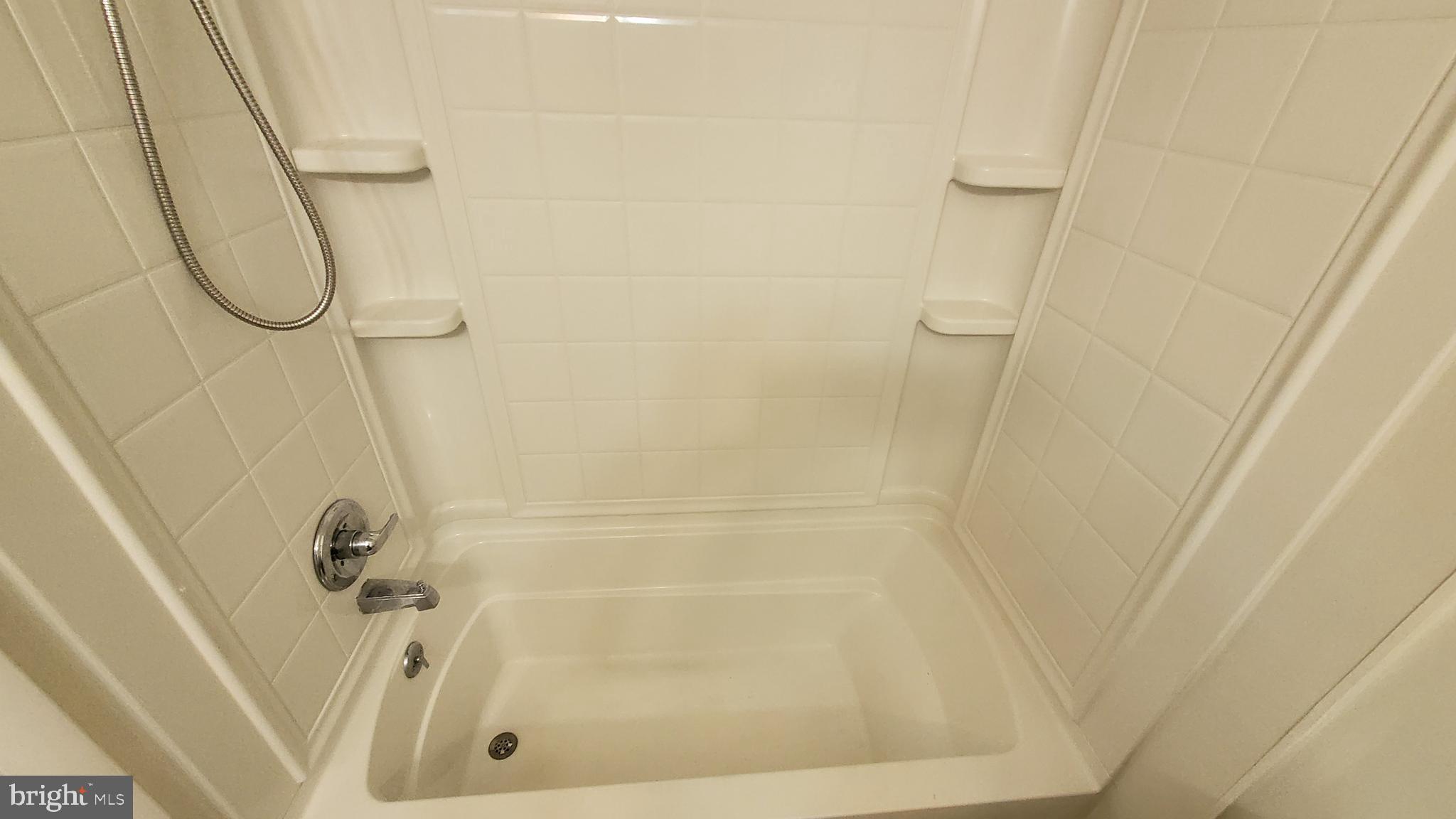 TAPESTRY - Residential Lease