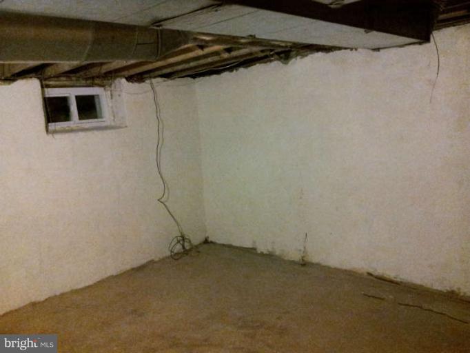 CARROLL-SOUTH HILTON - Residential Lease