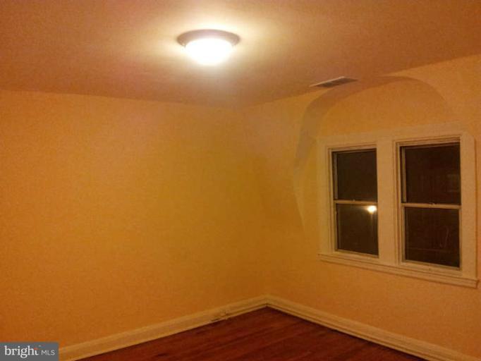 CARROLL-SOUTH HILTON - Residential Lease