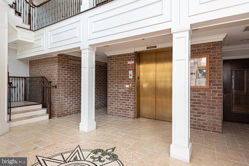 OCEAN PINES - THE POINT - Residential