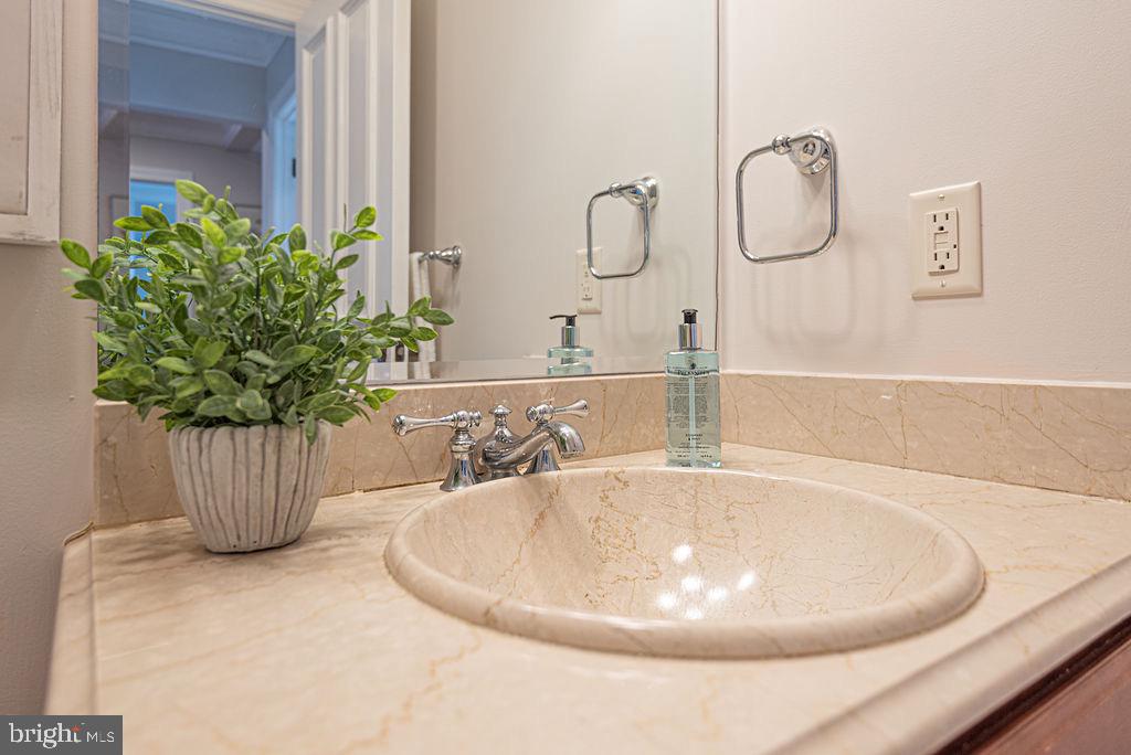 OCEAN PINES - THE POINT - Residential