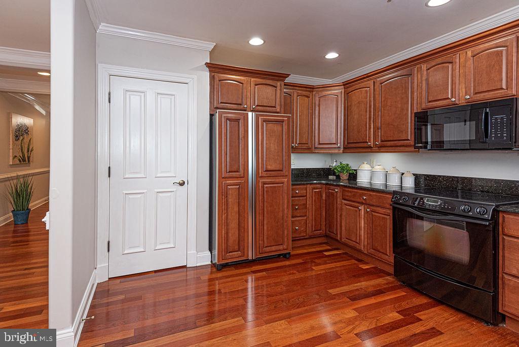 OCEAN PINES - THE POINT - Residential