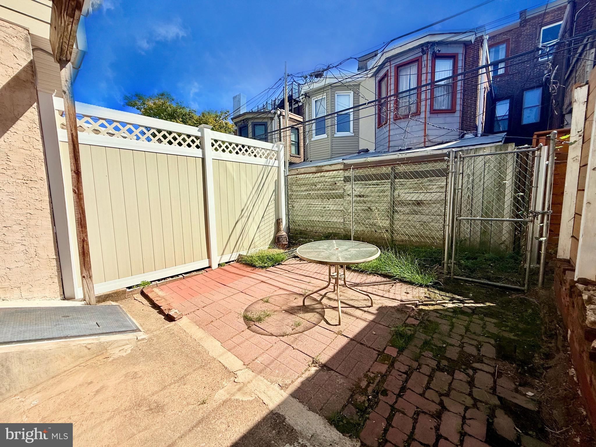 FAIRMOUNT - Residential