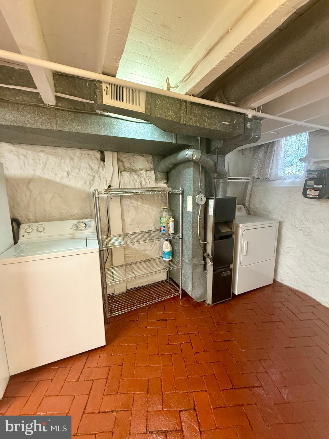 FAIRMOUNT - Residential