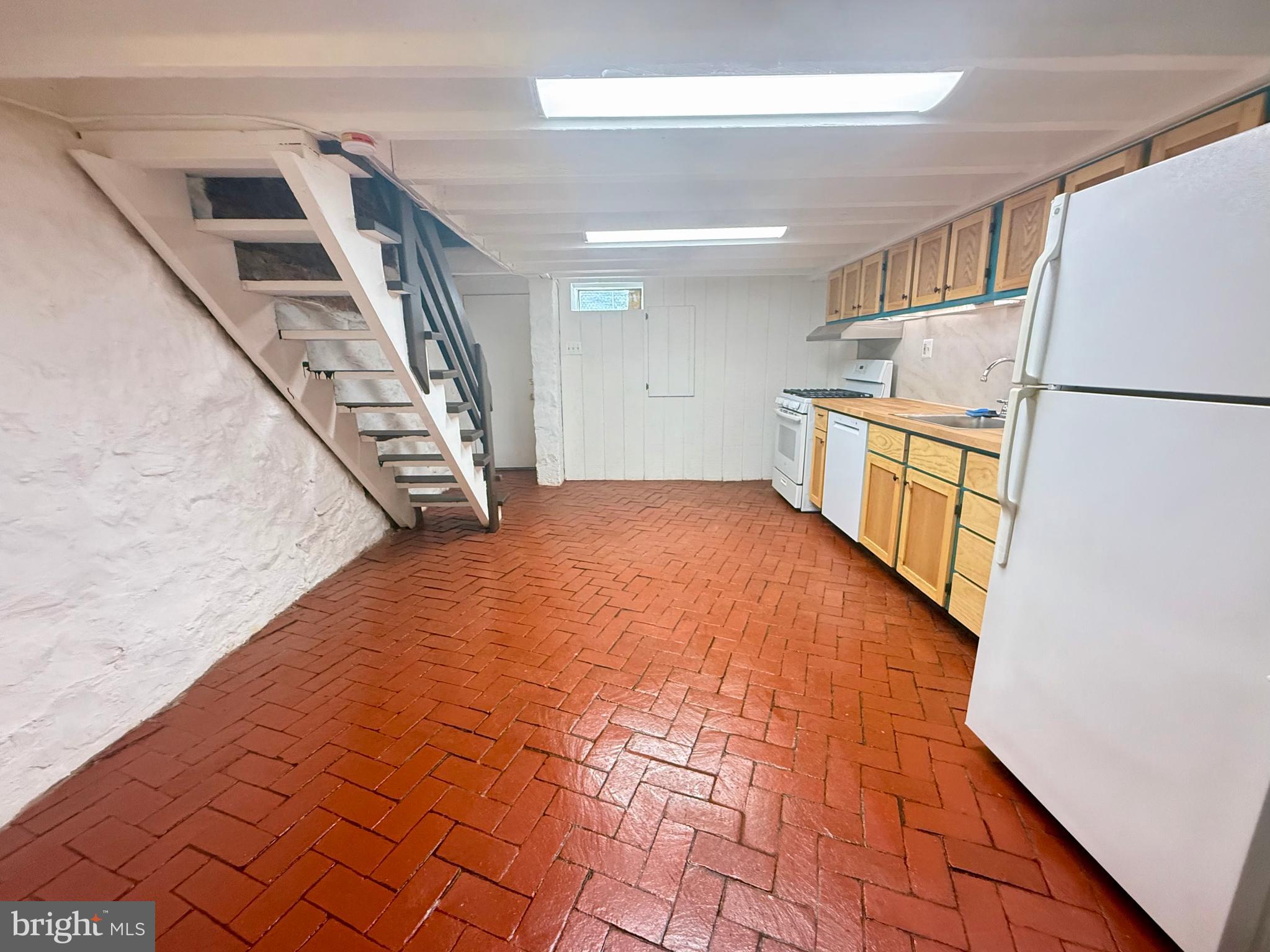 FAIRMOUNT - Residential