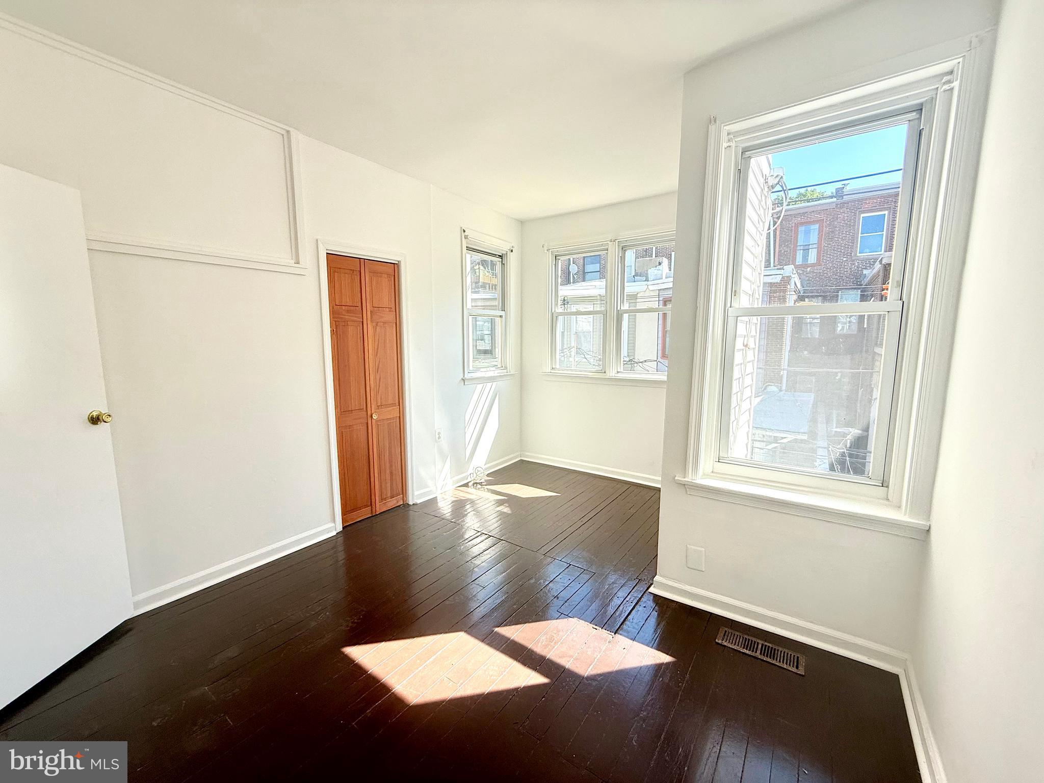 FAIRMOUNT - Residential