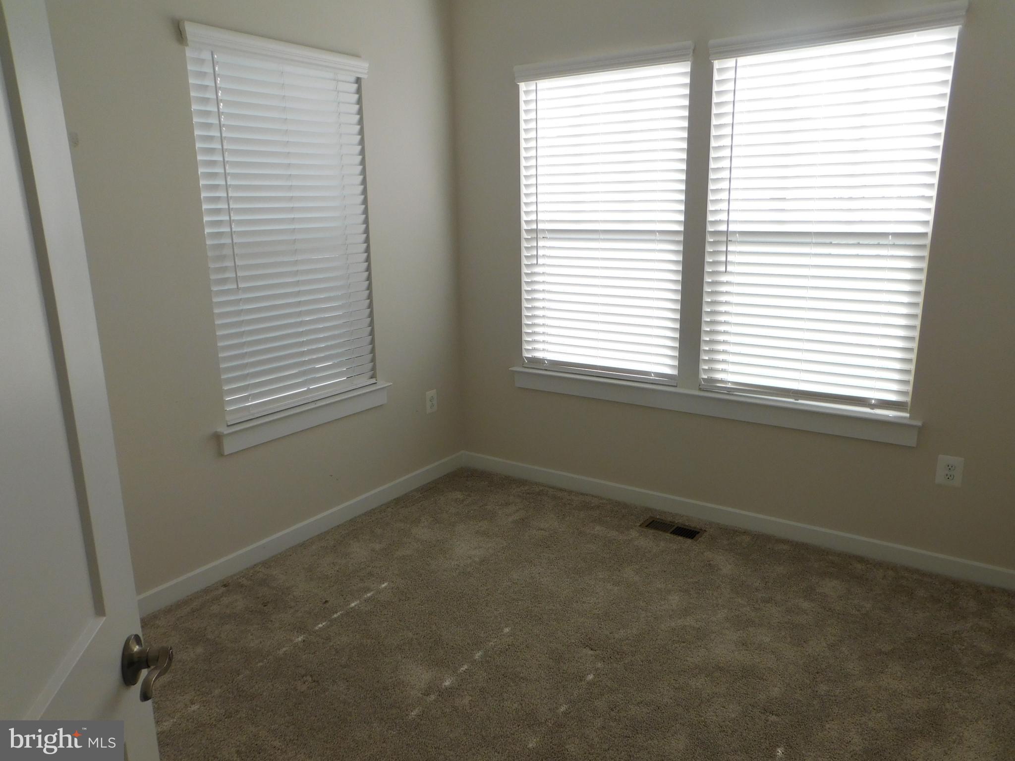 TUSCARORA VILLAGE - Residential Lease