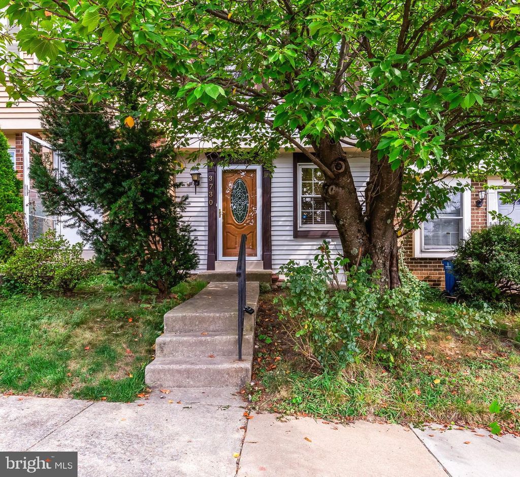 Photo of 3730 Castle Terrace #120-14, SILVER SPRING, MD 20904 (MLS # MDMC2201320)