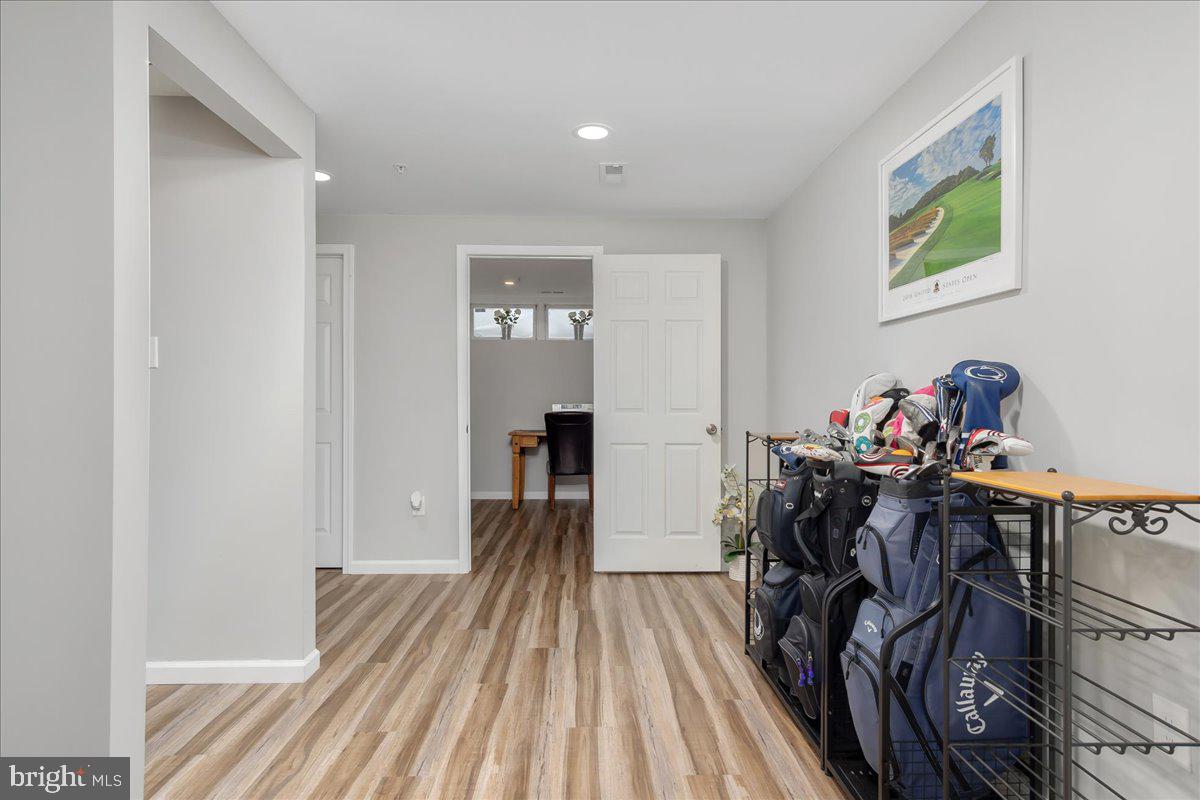 WHITTIER POND - Residential