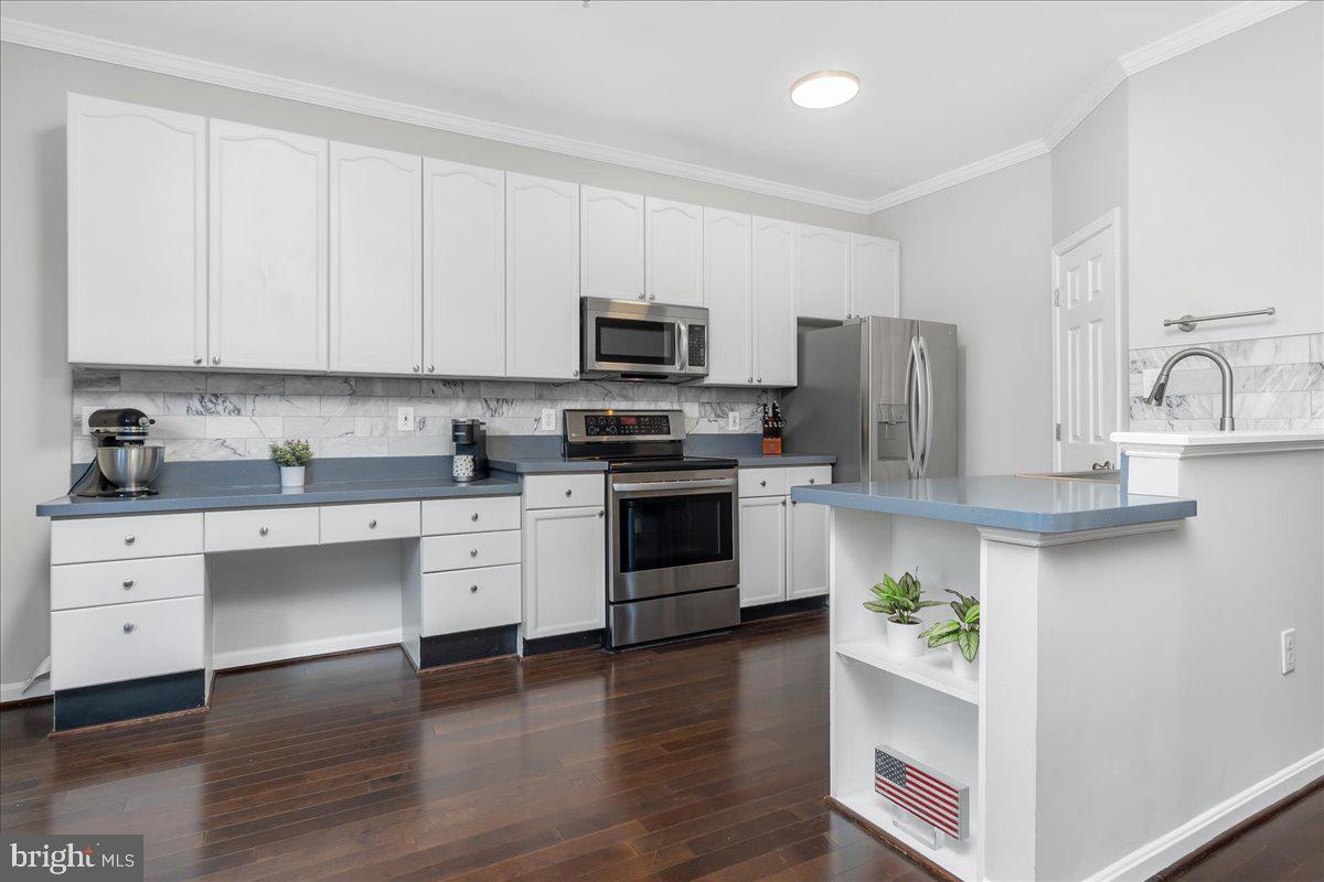 WHITTIER POND - Residential