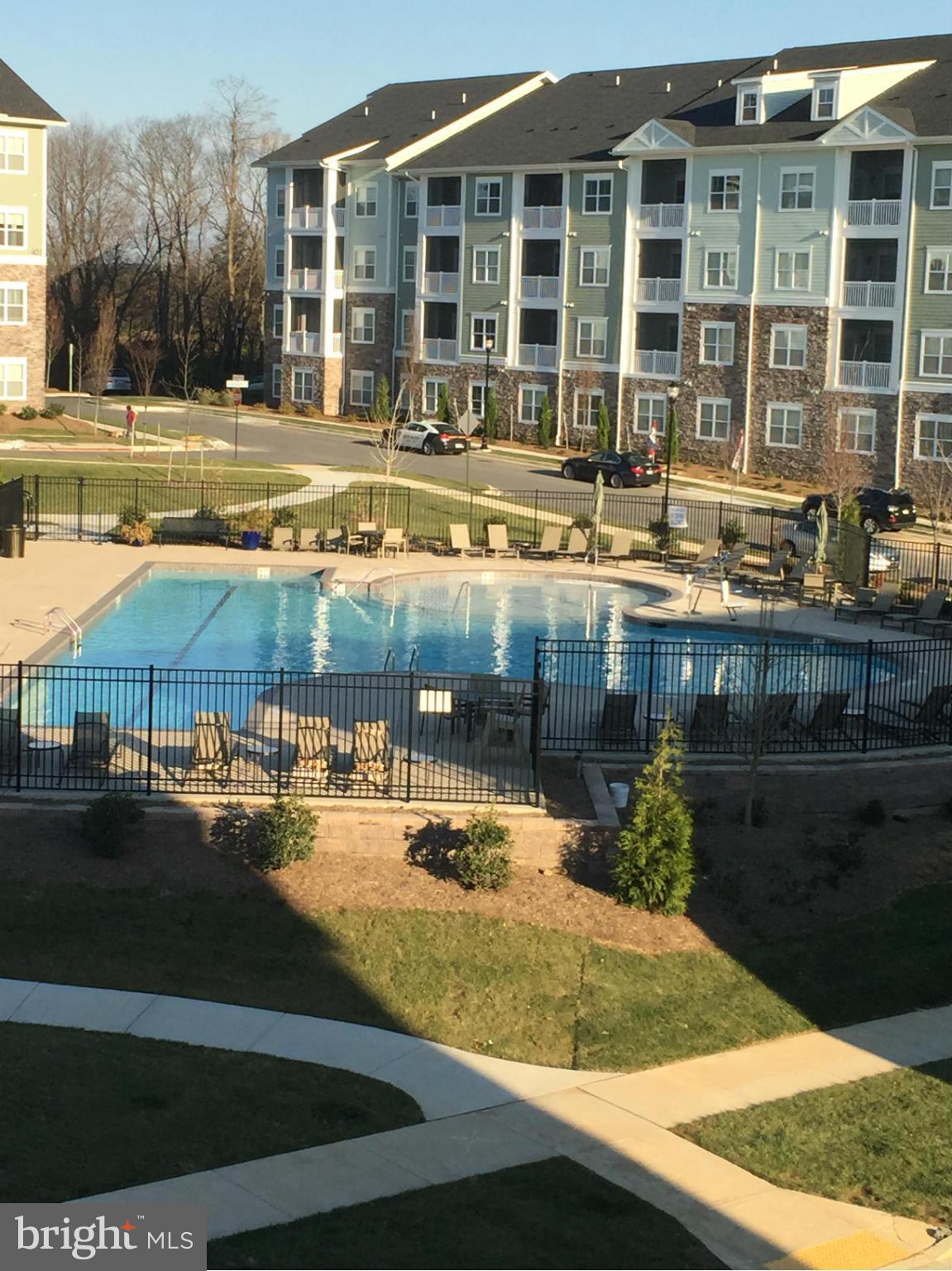 MARKET SQUARE - Residential