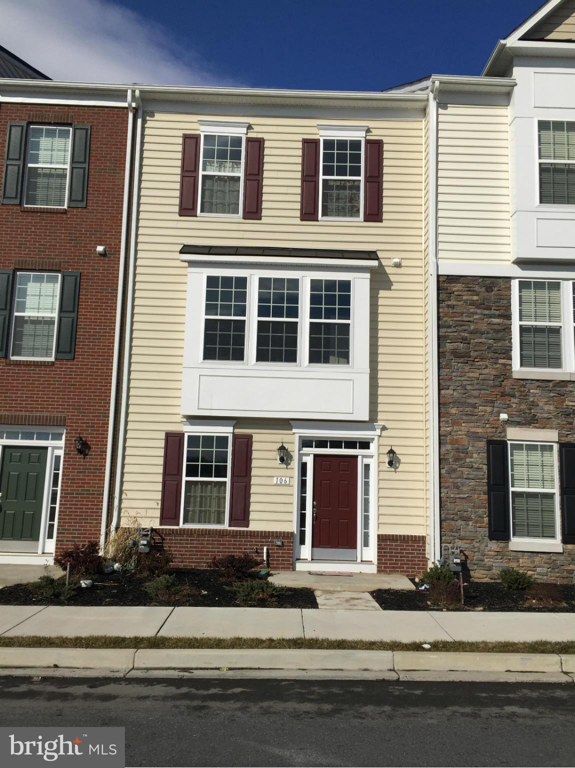 MARKET SQUARE - Residential