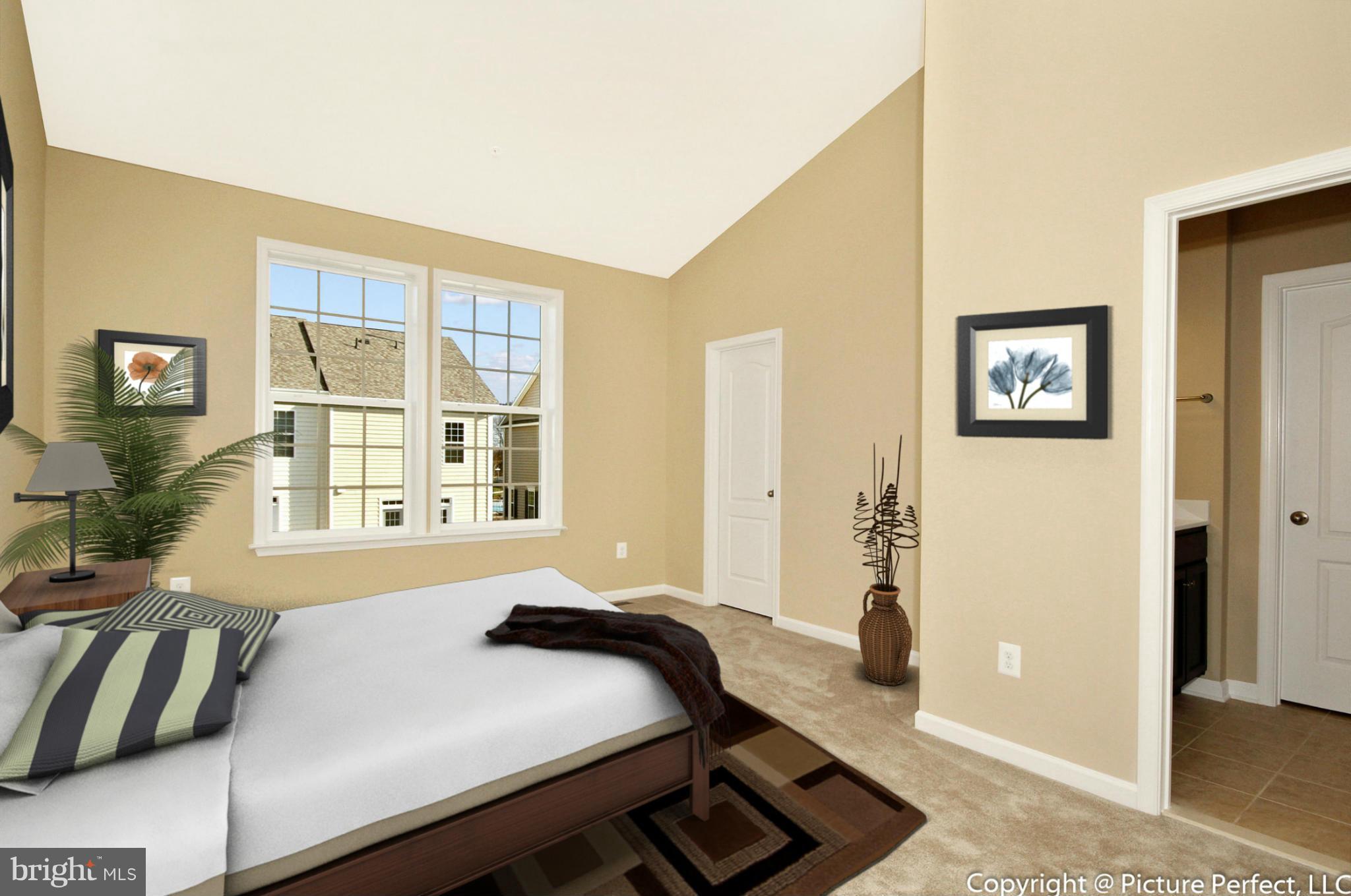 MARKET SQUARE - Residential