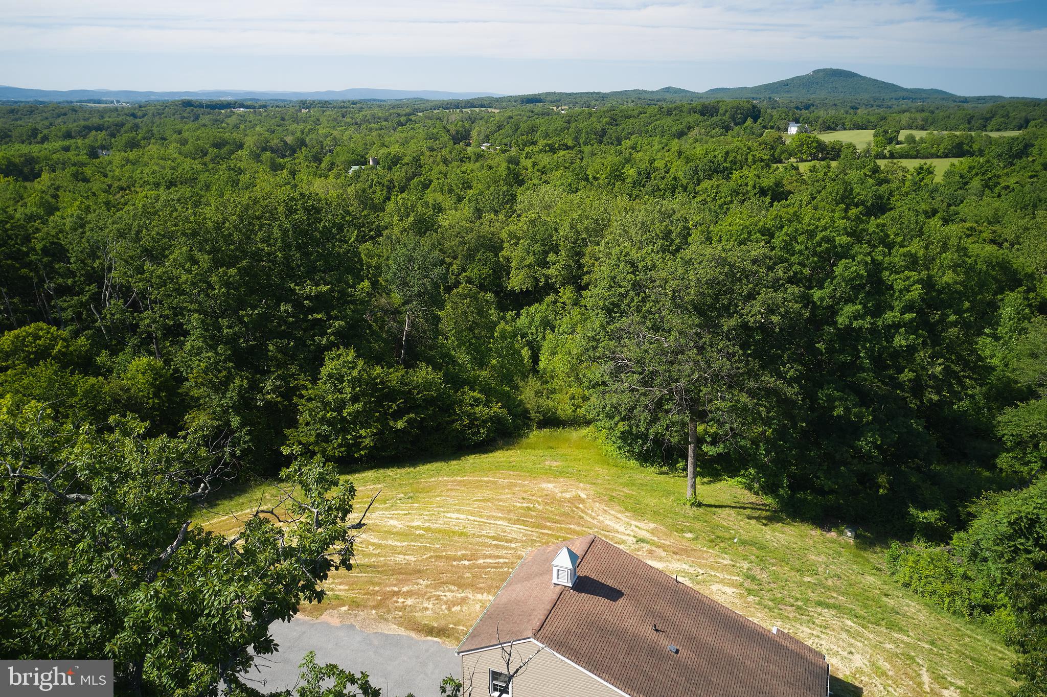 BARNESVILLE OUTSIDE - Land