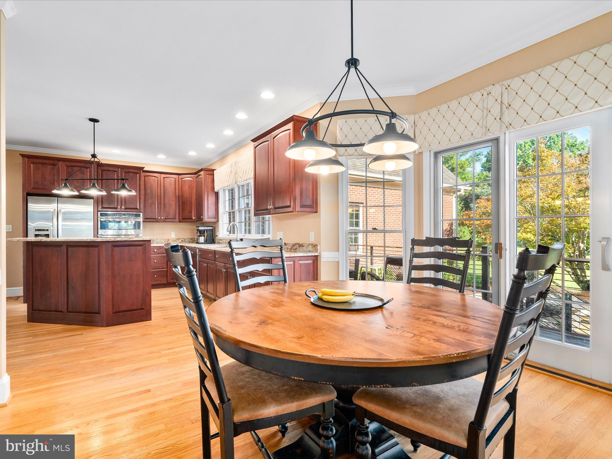 WHITE FLINT SPRINGS - Residential