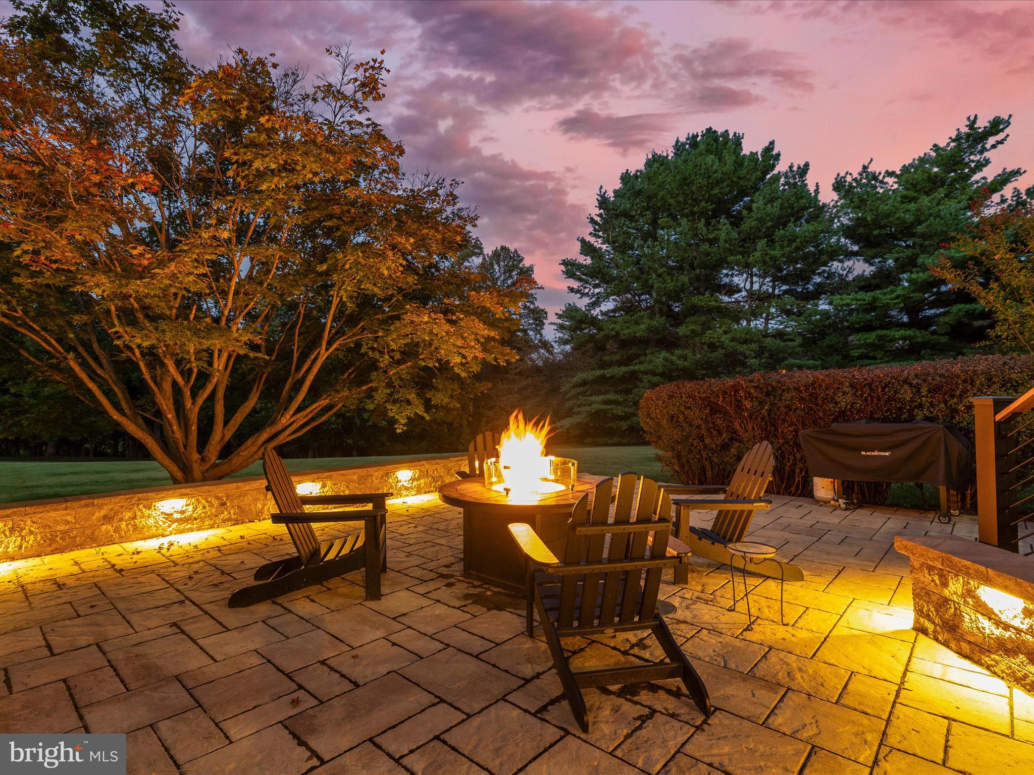 WHITE FLINT SPRINGS - Residential