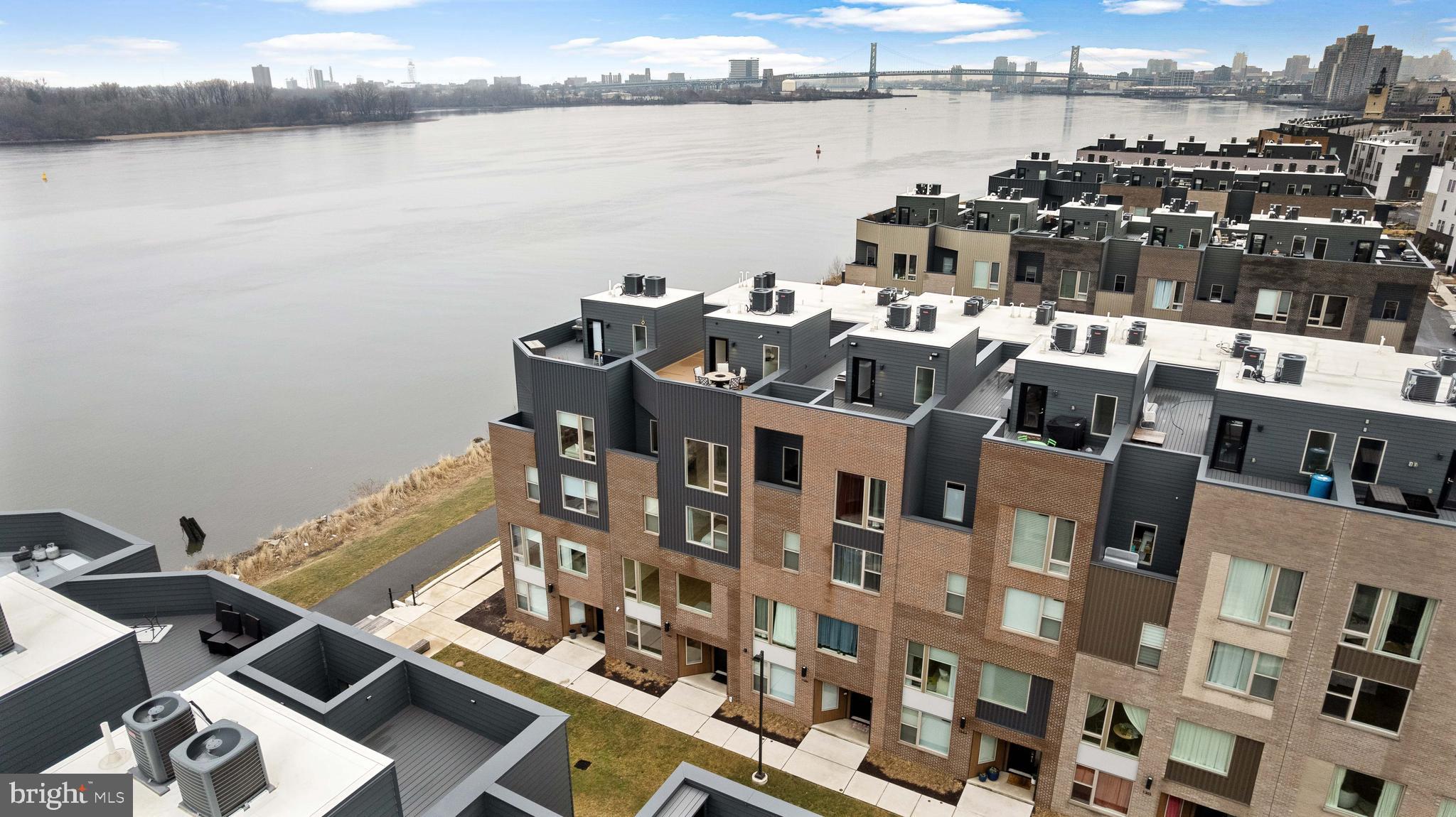 FISHTOWN - Residential