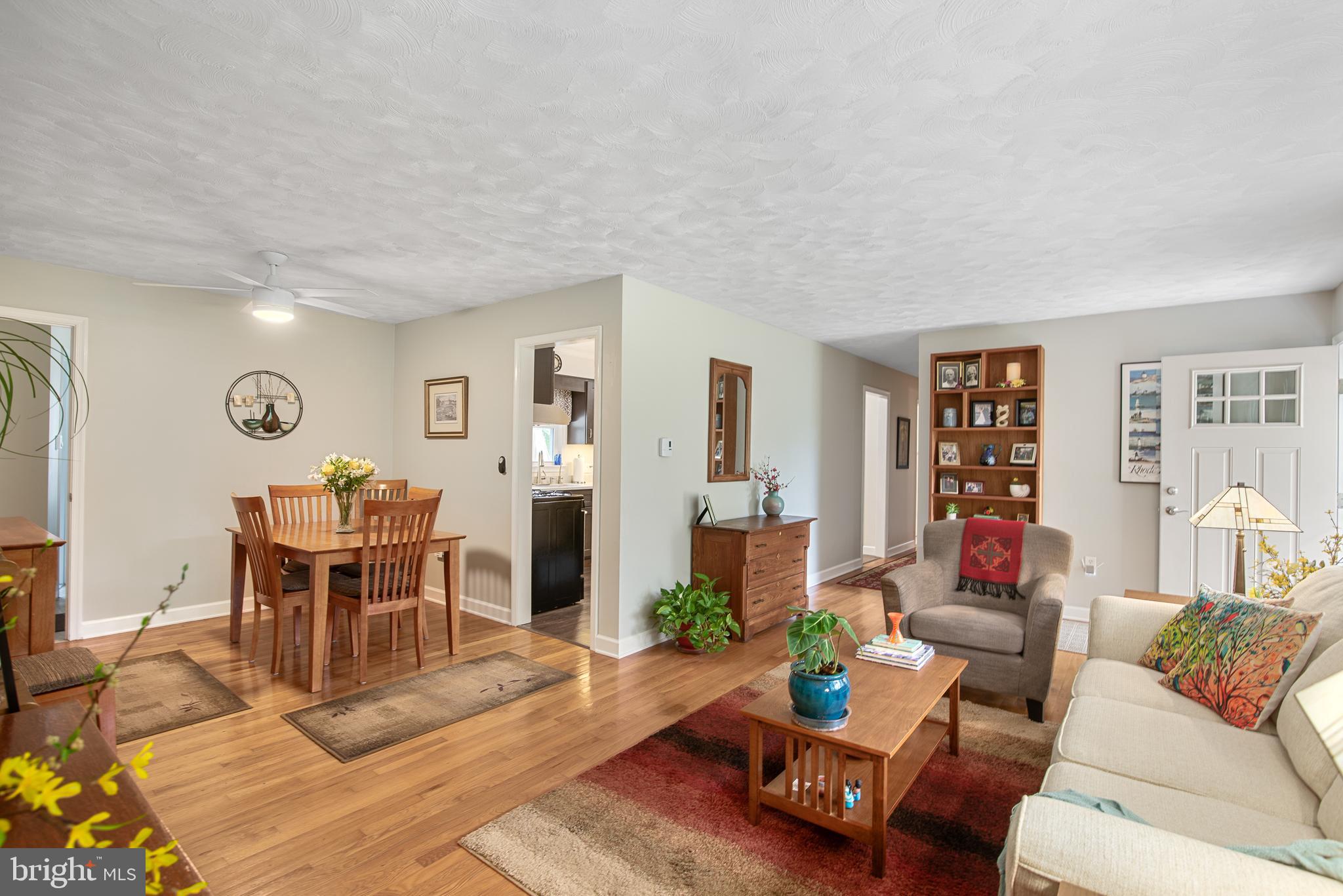 QUEEN ANNE ACRES - Residential