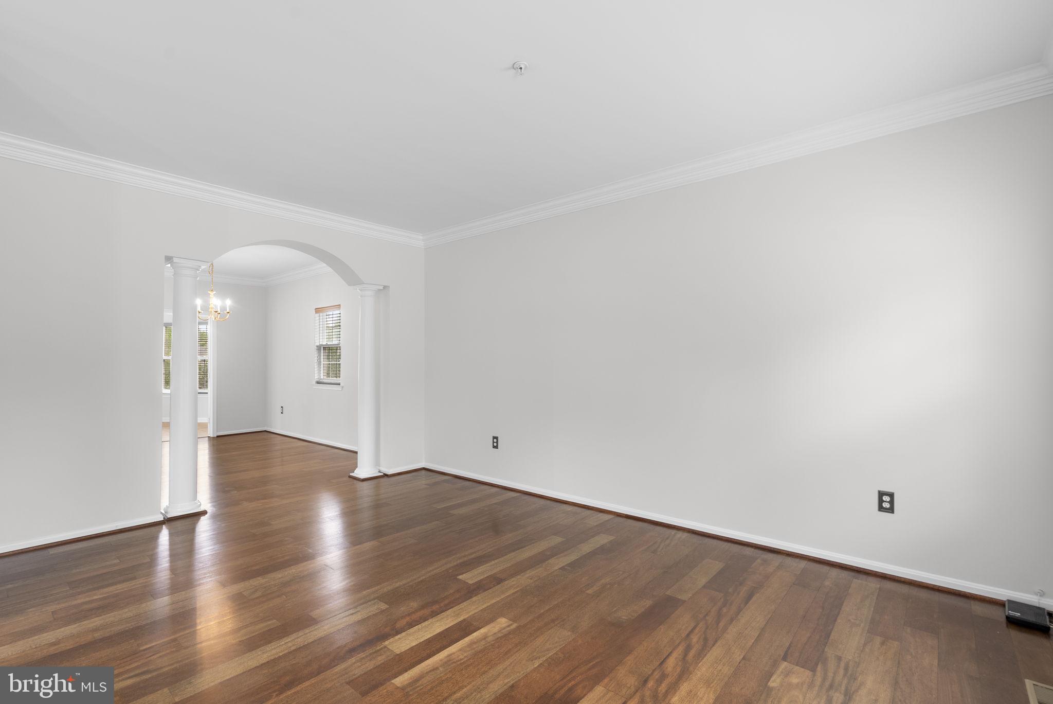 CLINTON ACRES - Residential