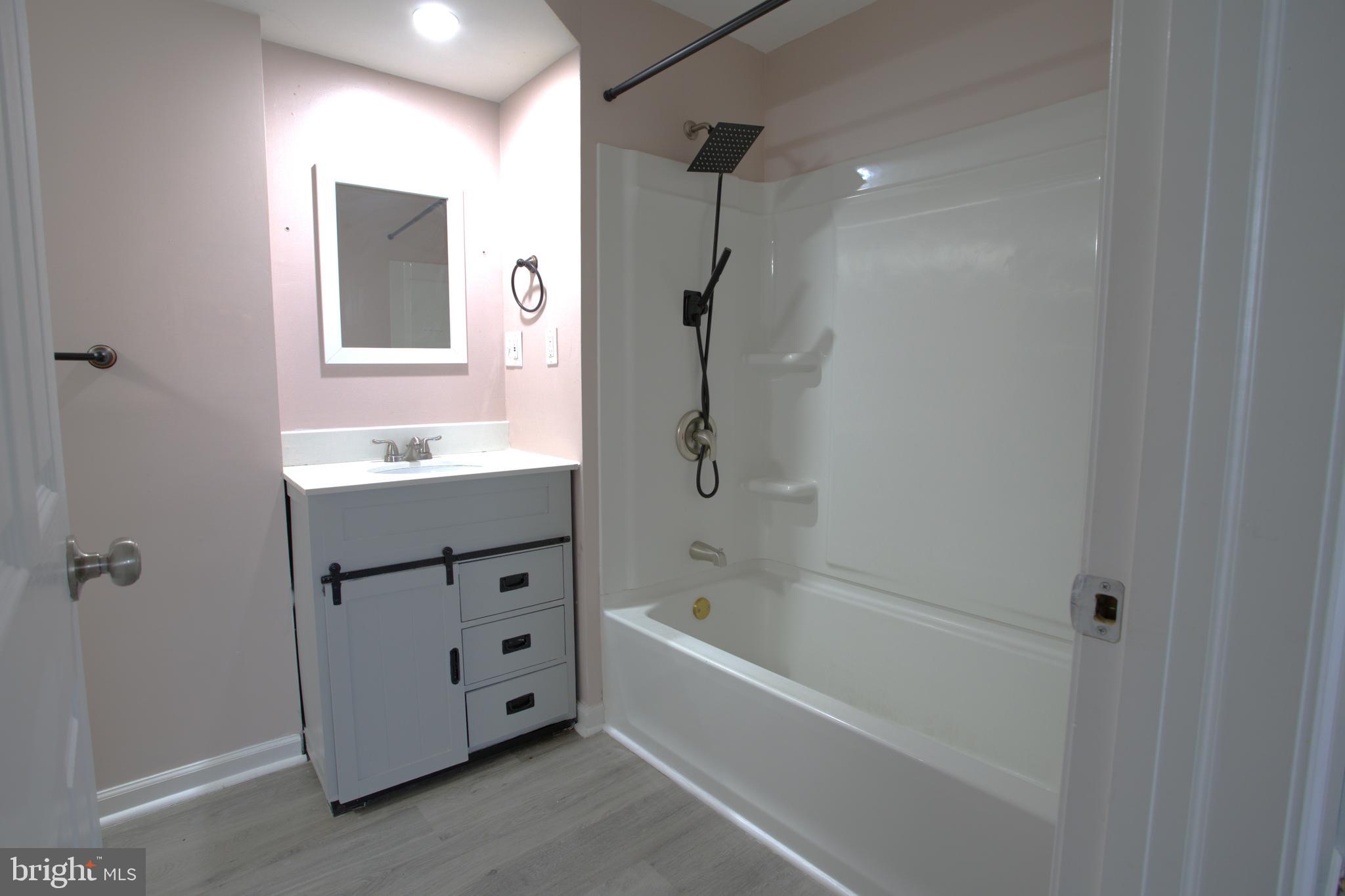 PLANTATION FOREST - Residential