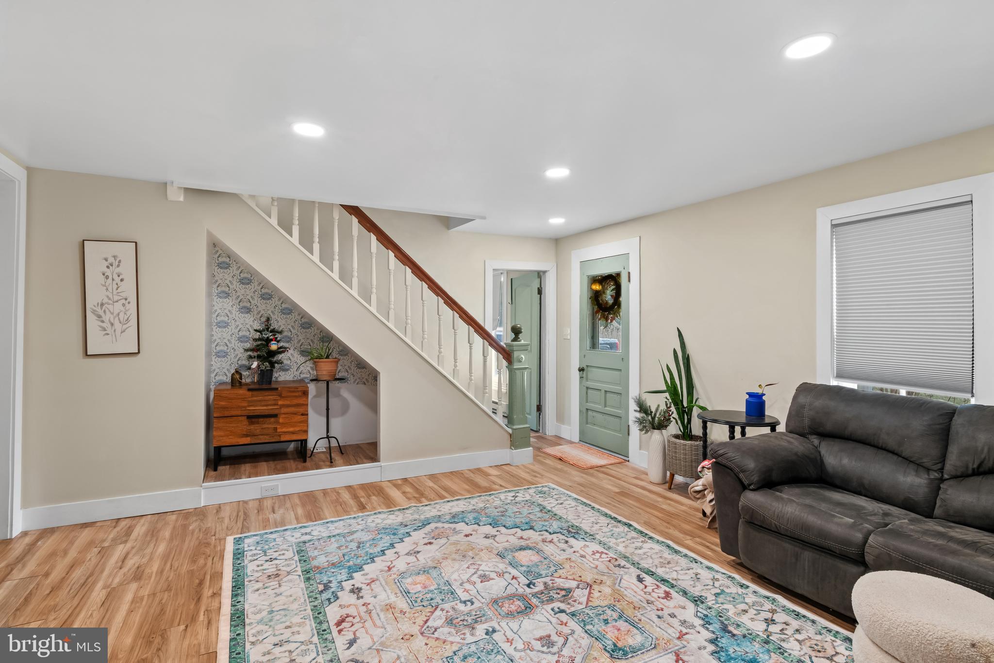 CASH CORNER EST - Residential