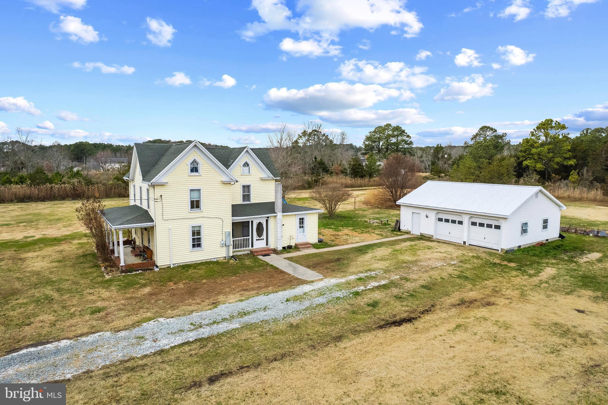 CASH CORNER EST - Residential