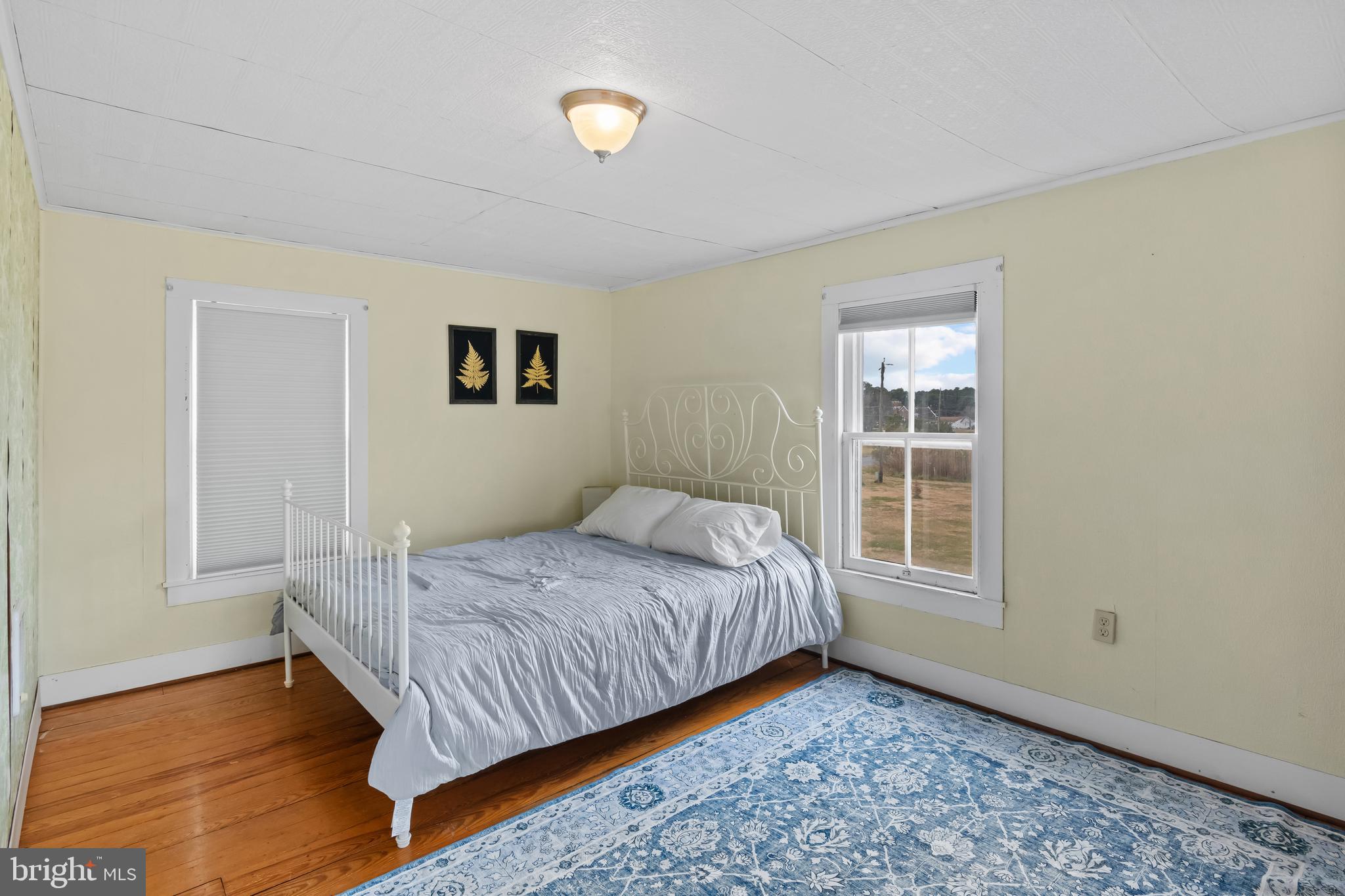 CASH CORNER EST - Residential