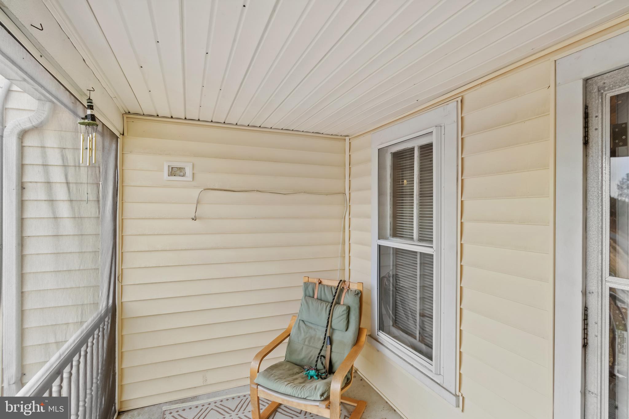 CASH CORNER EST - Residential